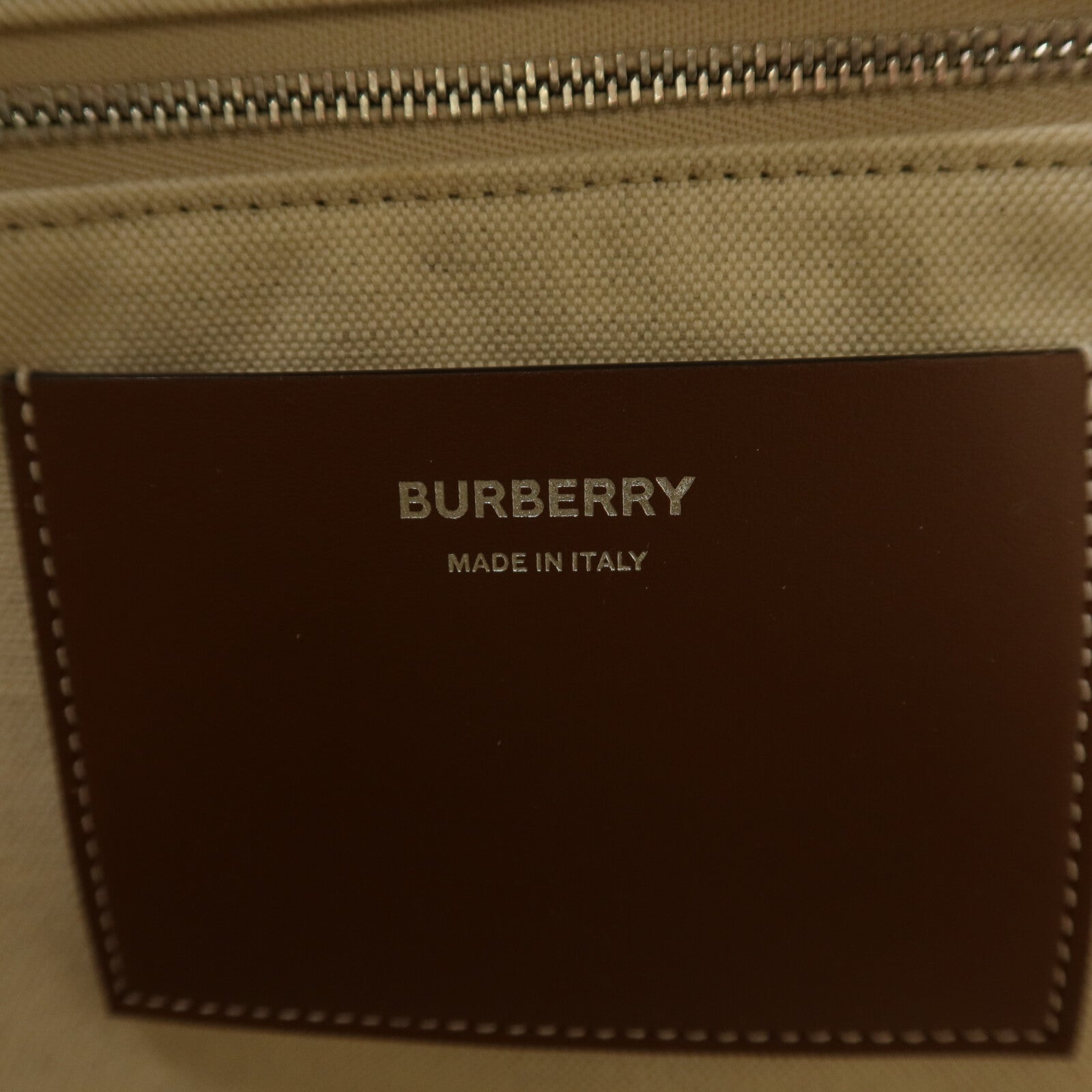 BURBERRY 帆布Freya Tote手挽袋