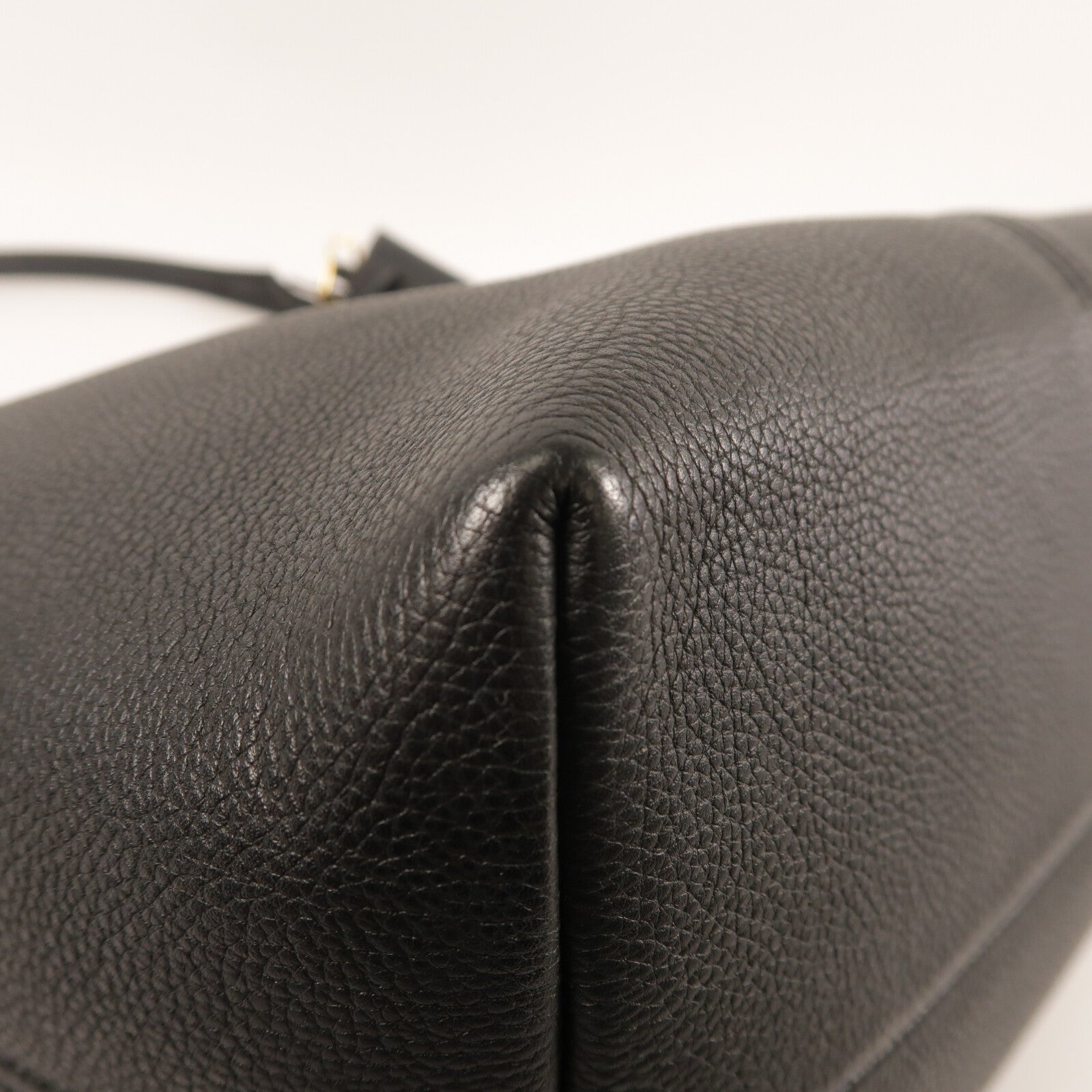 ANYA HINDMARCH 牛皮皮革Build A Bag金扣肩背袋