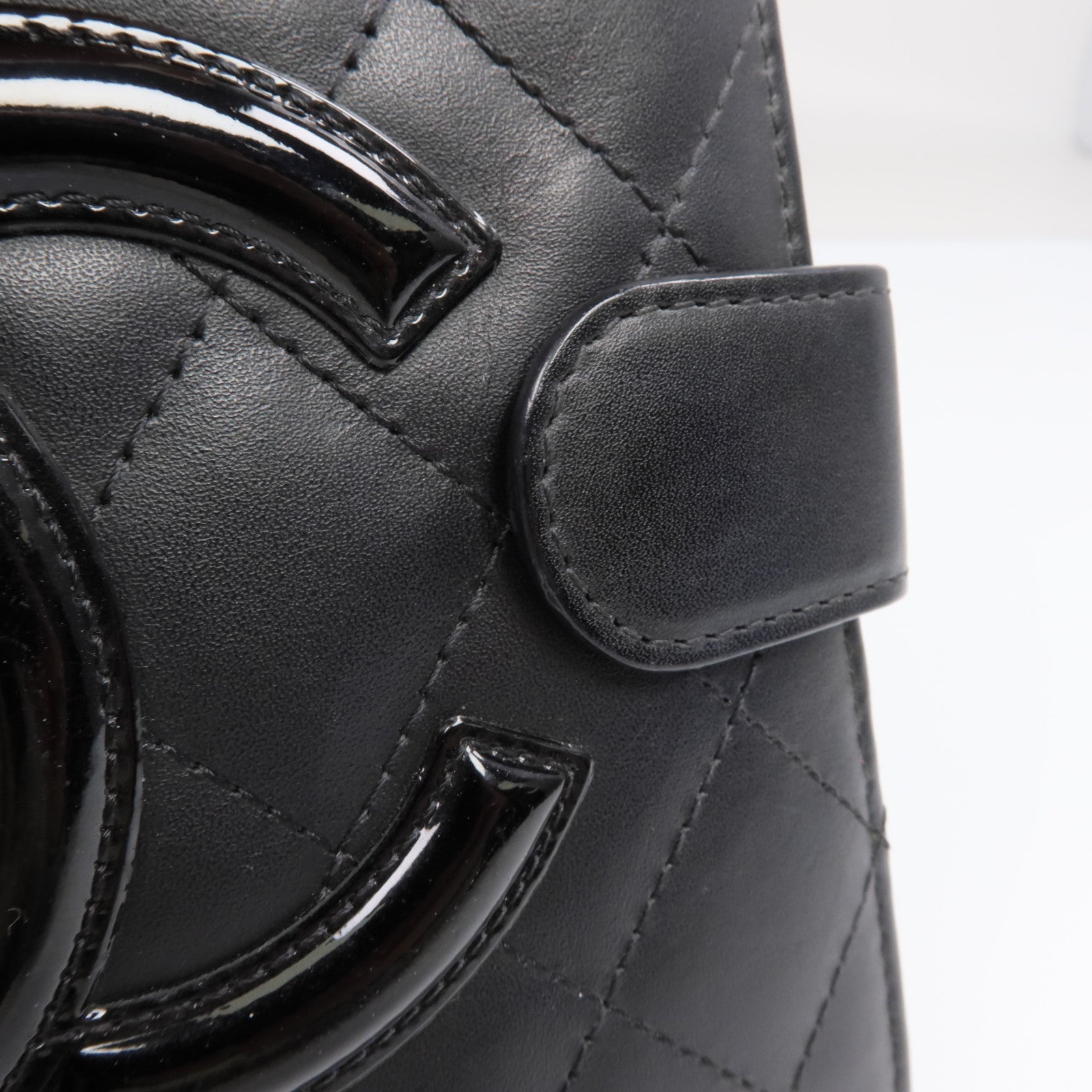 CHANEL 牛皮皮革Cambon Wallet銀扣長錢包