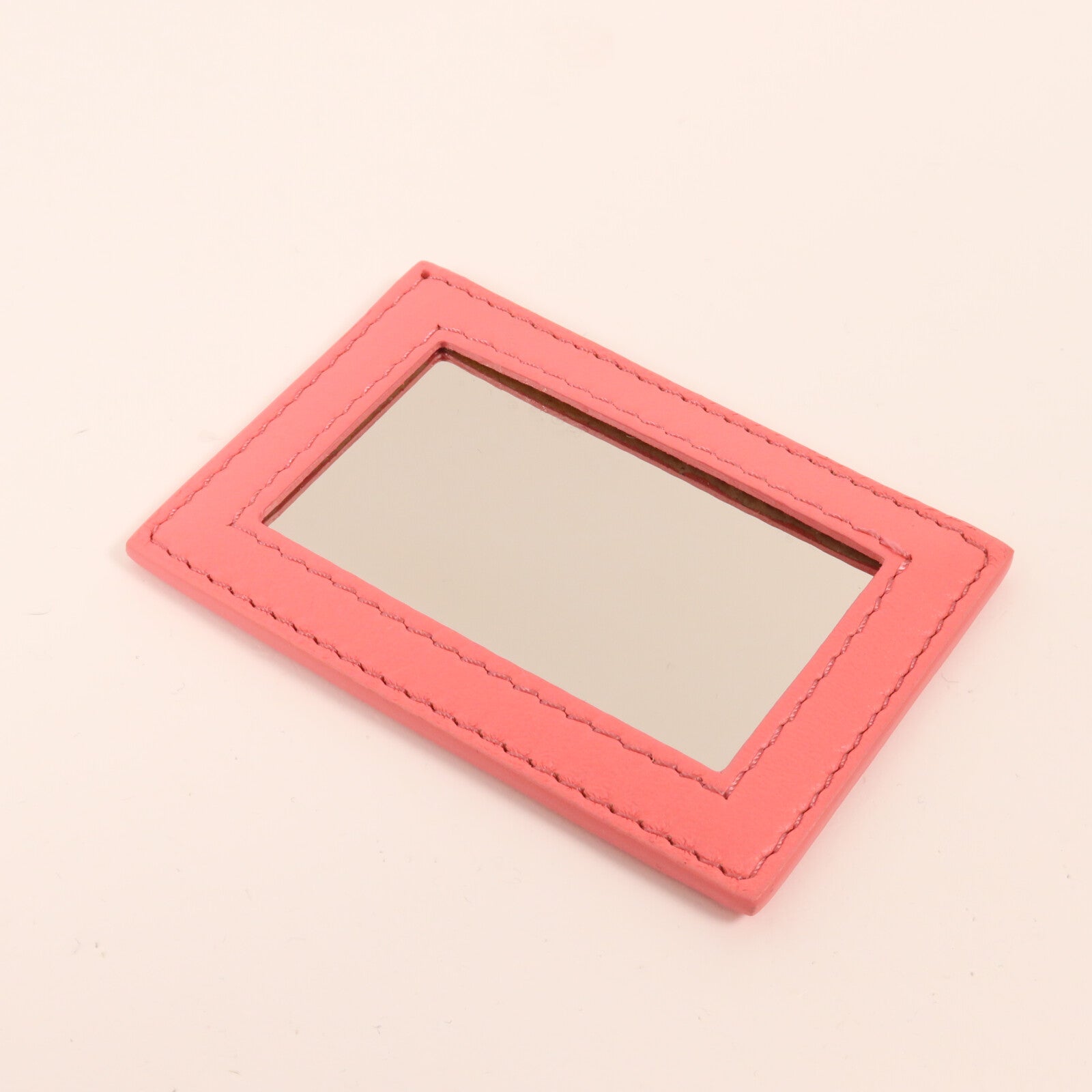 CHANEL 羊皮皮革Vanity Case鏈帶手挽肩背兩用袋