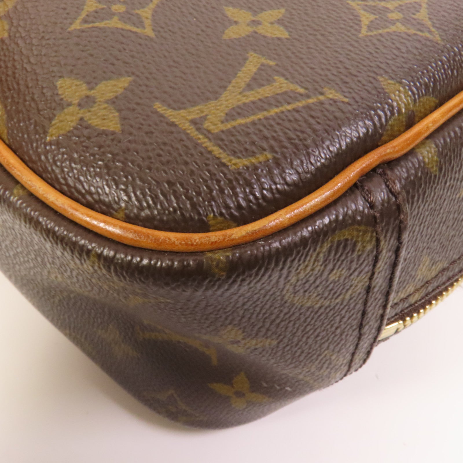 LOUIS VUITTON Monogram Trouville金扣手挽袋