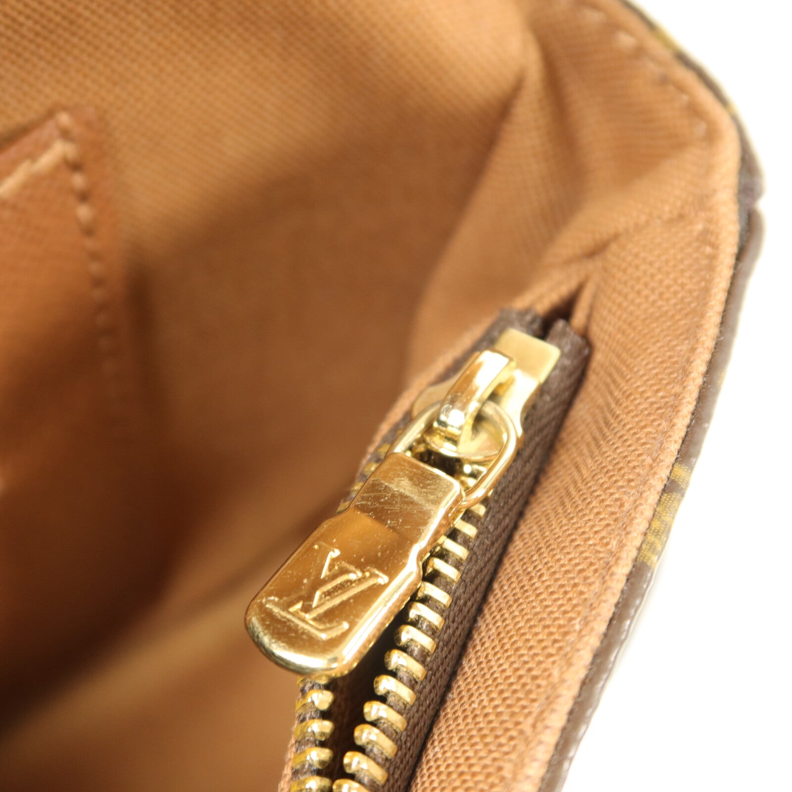 LOUIS VUITTON Monogram Wallet On Chain Ivy肩背袋