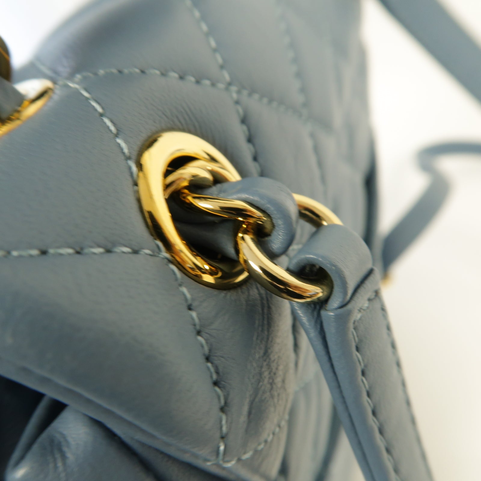CHANEL 菱格牛皮皮革Backpack金扣背包藍色