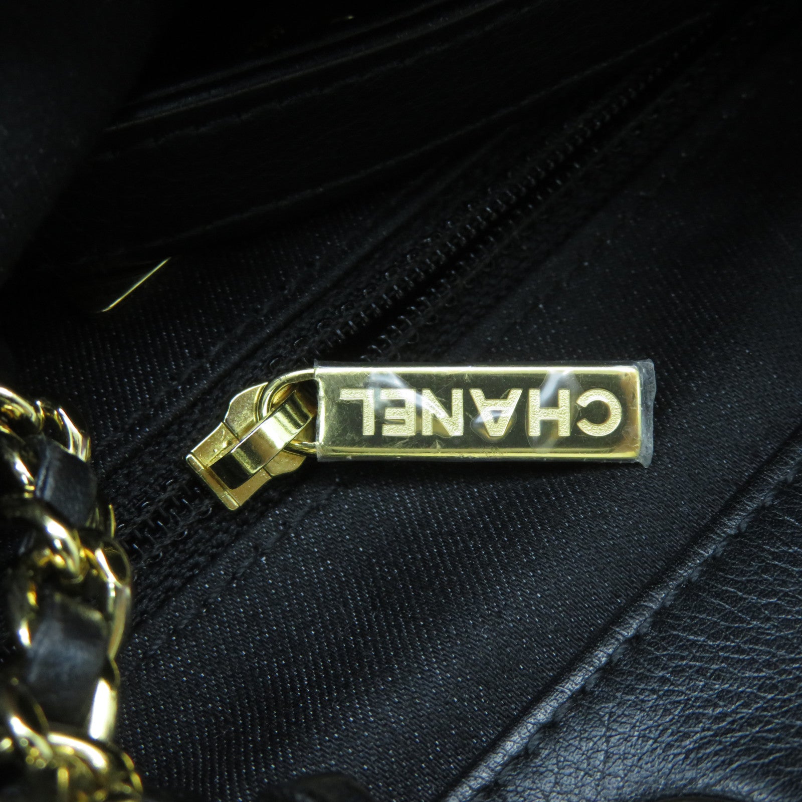 CHANEL 菱格牛皮皮革Chain Shoulder Bag金扣鏈帶肩背袋黑色