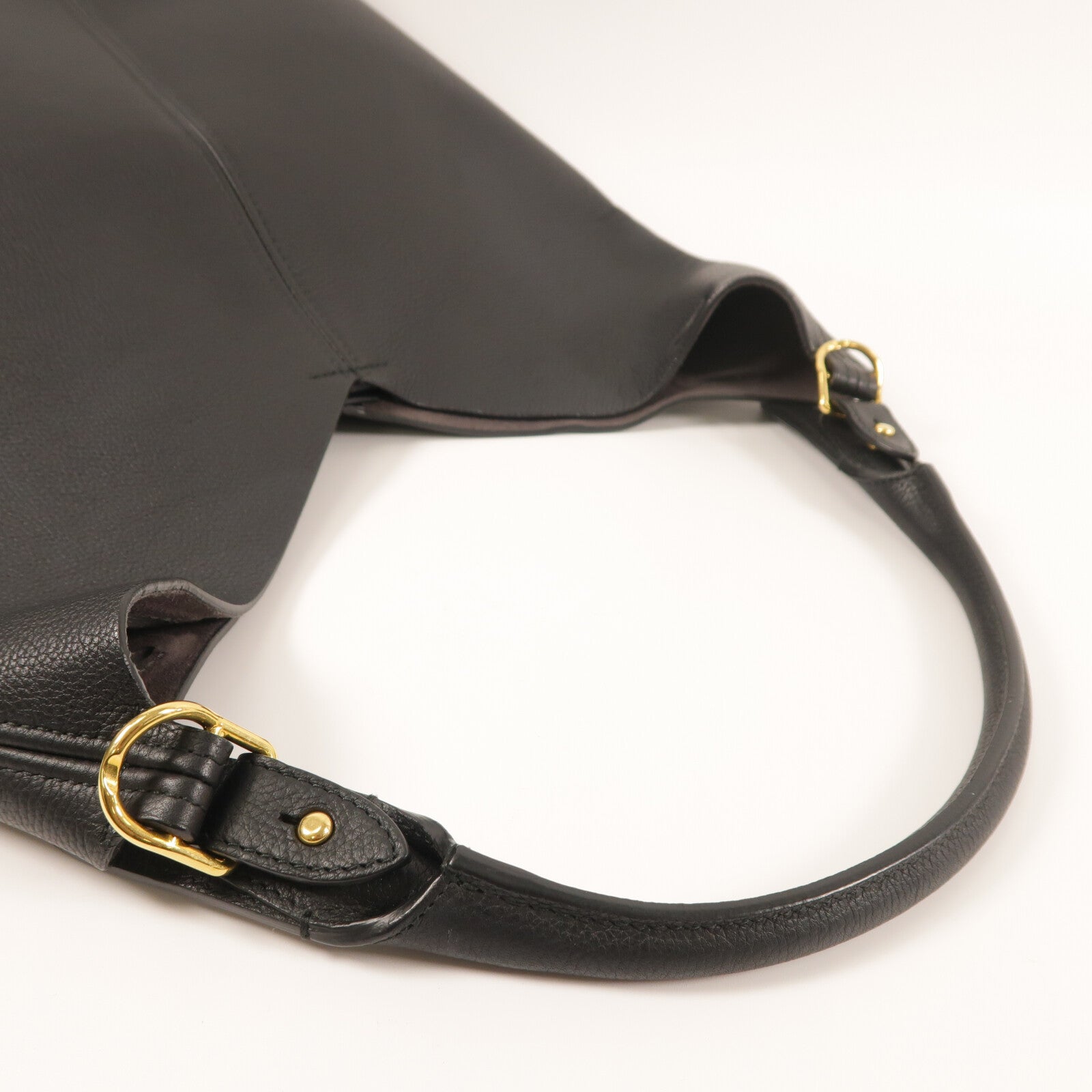 ANYA HINDMARCH 牛皮皮革Build A Bag金扣肩背袋