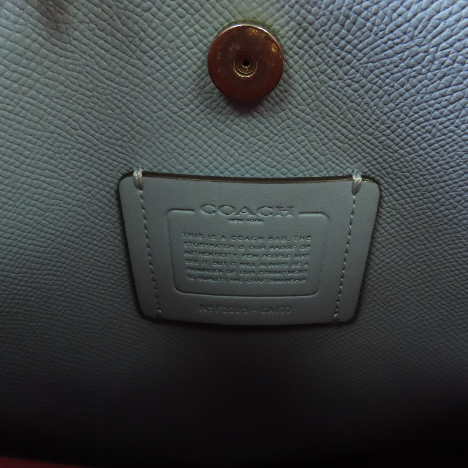 COACH 皮革Shoulder Bag金扣肩背袋