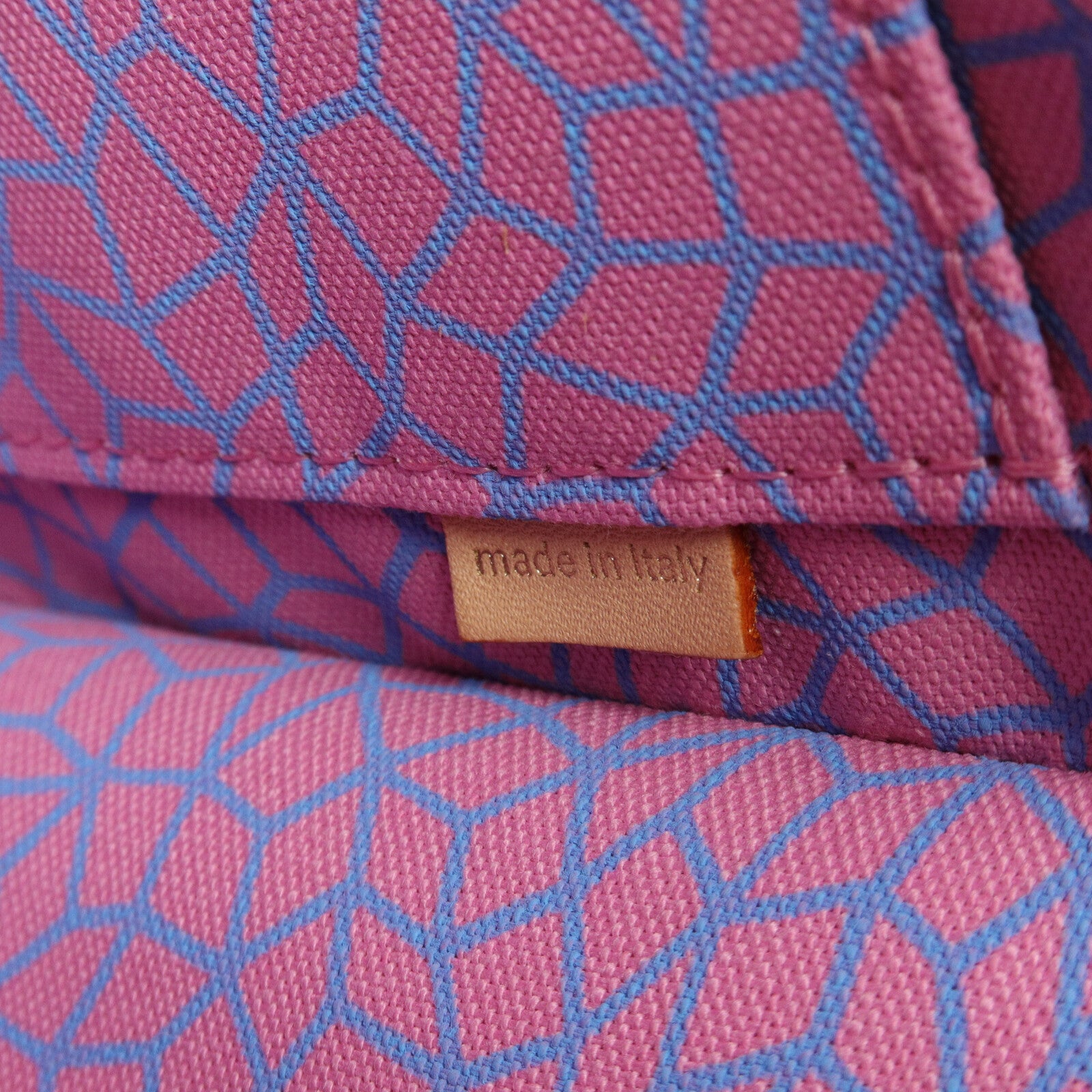 LOUIS VUITTON Monogram LV x YK OnTheGo PM手挽肩背兩用袋