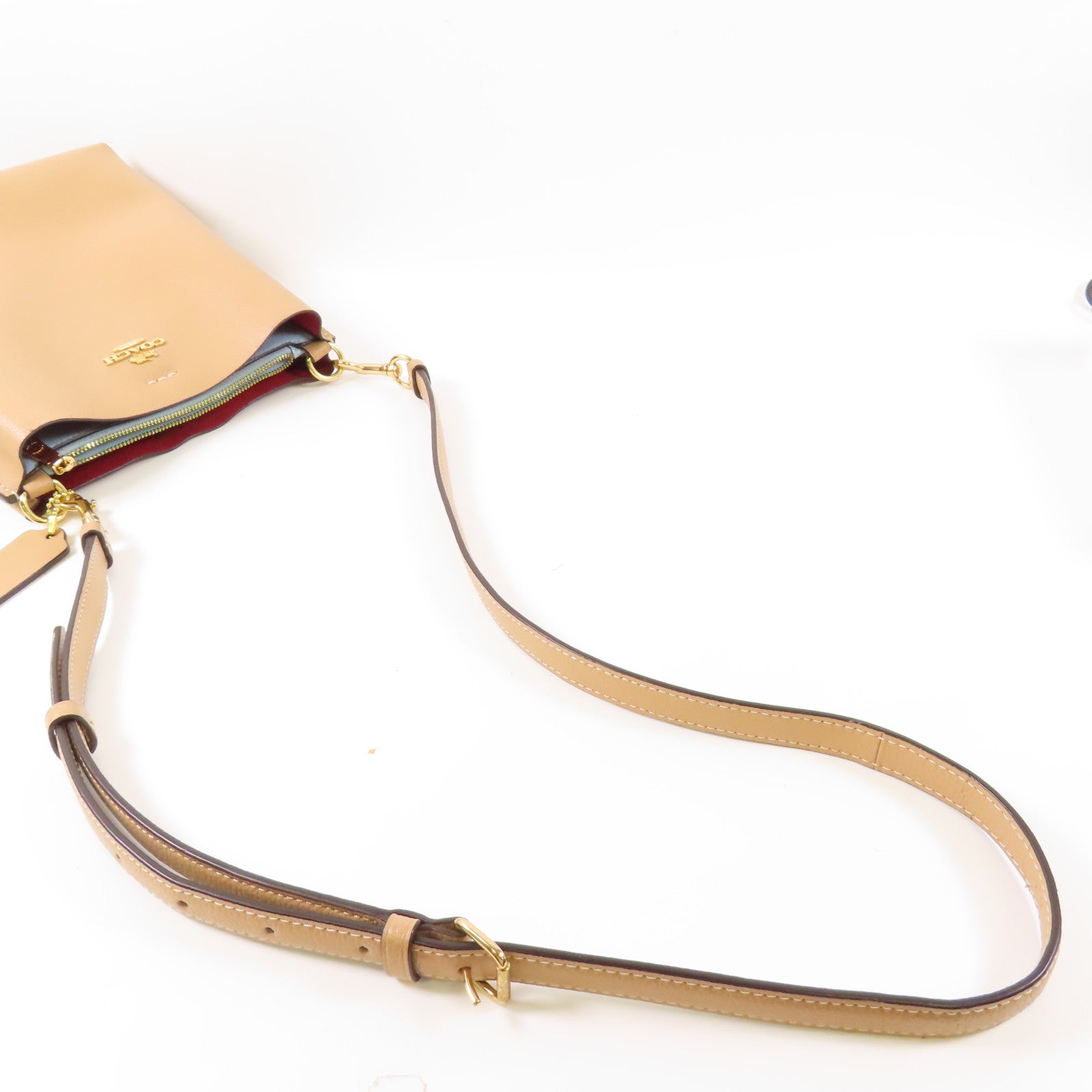 COACH 皮革Shoulder Bag金扣肩背袋