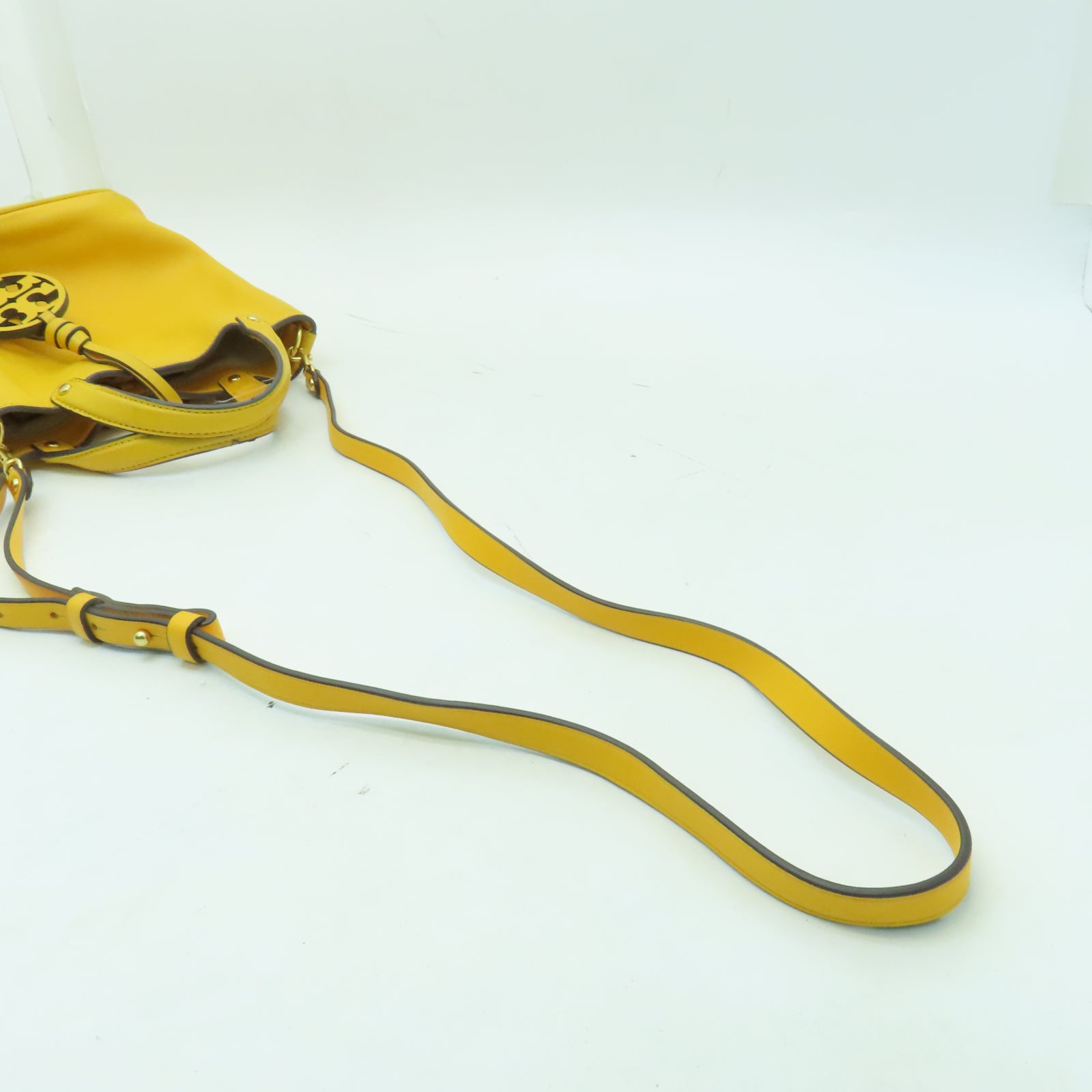 Tory Burch 【激減優惠】牛皮皮革Bucket Bag金扣手挽肩背兩用袋黃色