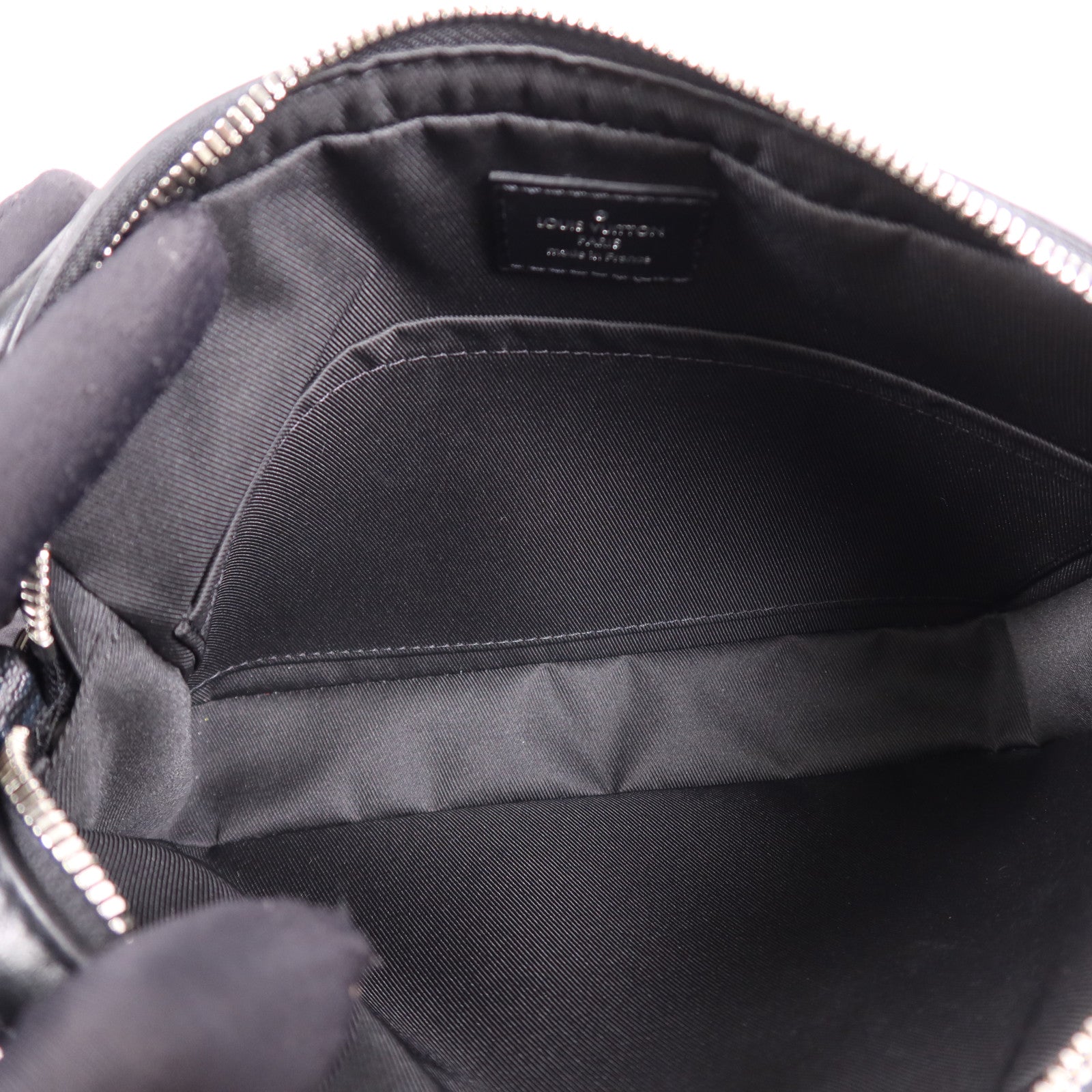 LOUIS VUITTON Damier Graphite Trio Messenger銀扣肩背袋