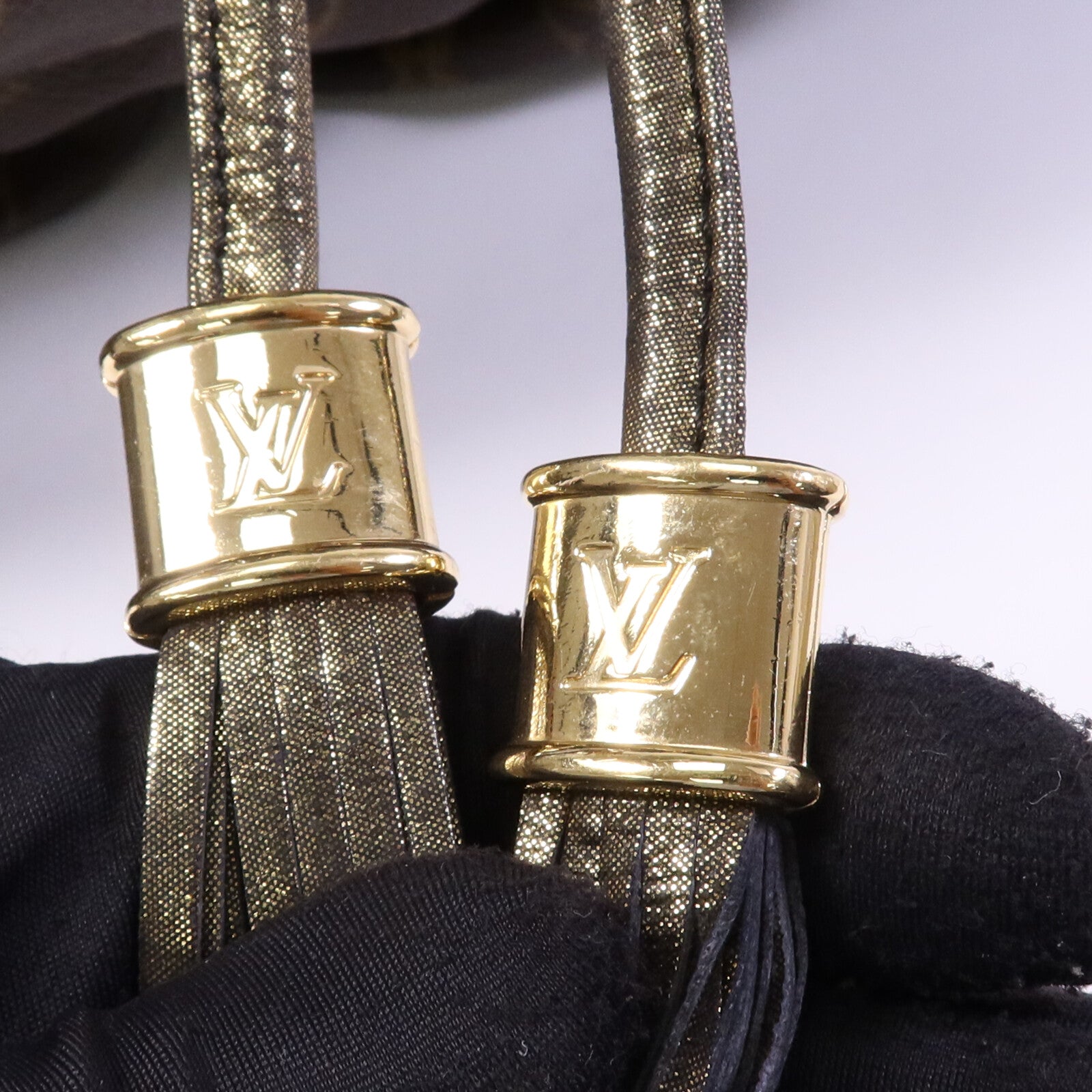 LOUIS VUITTON Monogram Irene金扣肩背袋