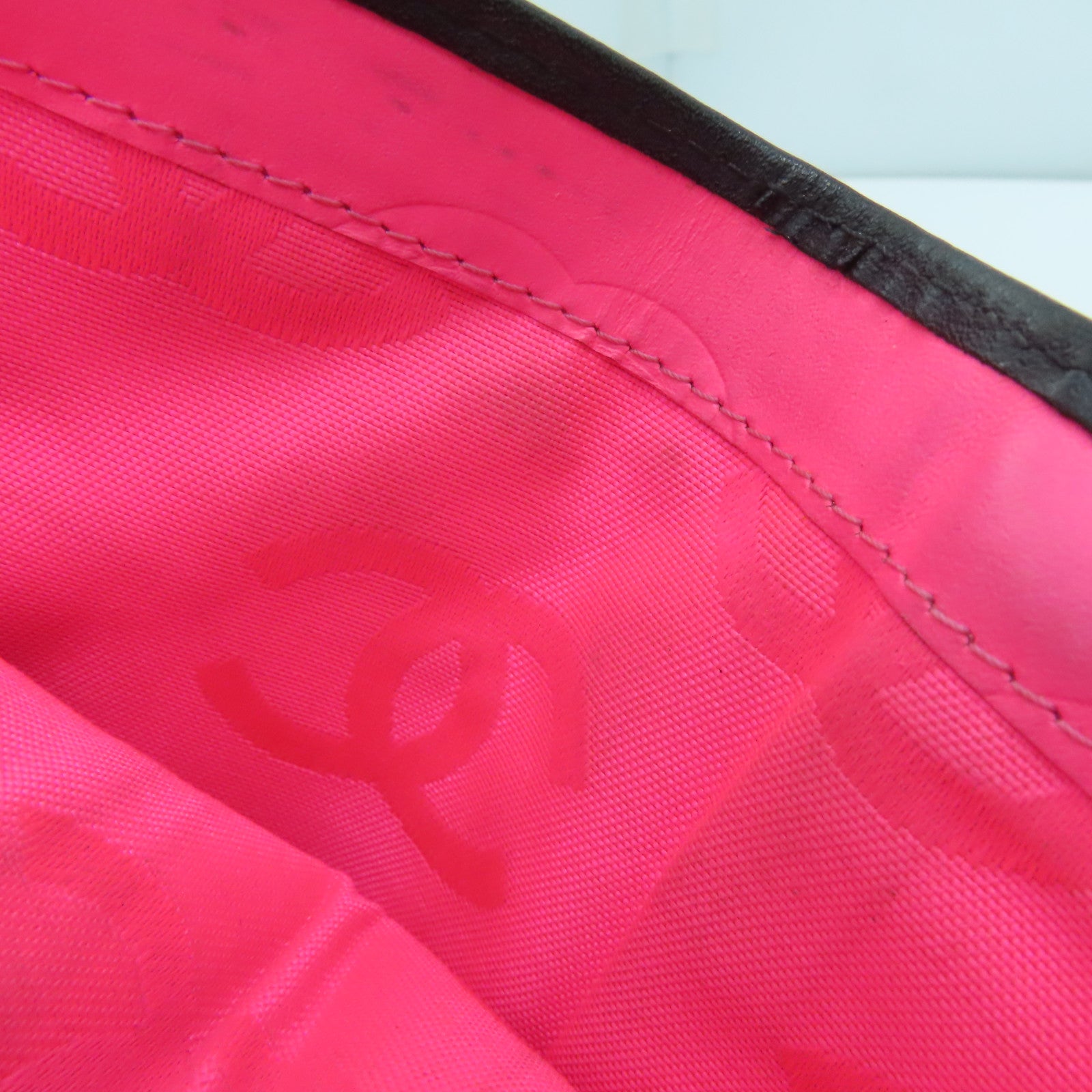 CHANEL 菱格牛皮皮革Combon Wallet钱包黑色