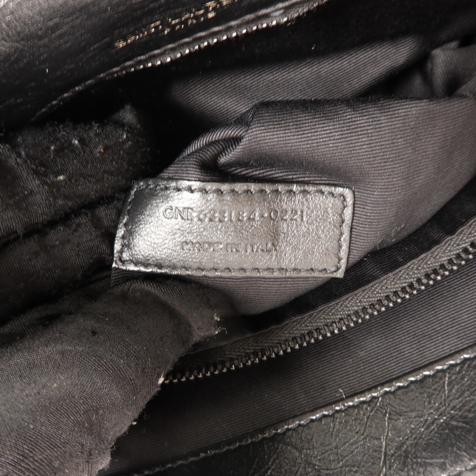 SAINT LAURENT 牛皮皮革Niki Medium鏈帶肩背袋