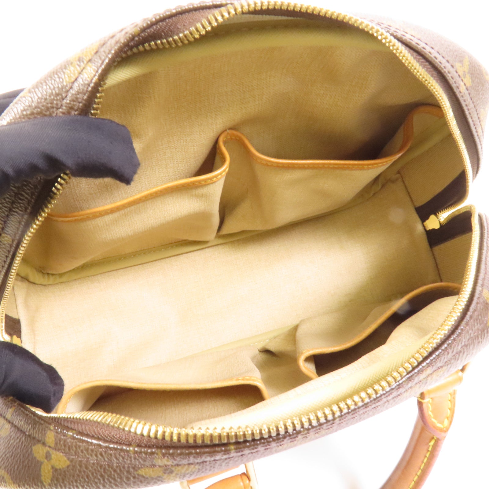 LOUIS VUITTON Monogram Trouville金扣手挽袋