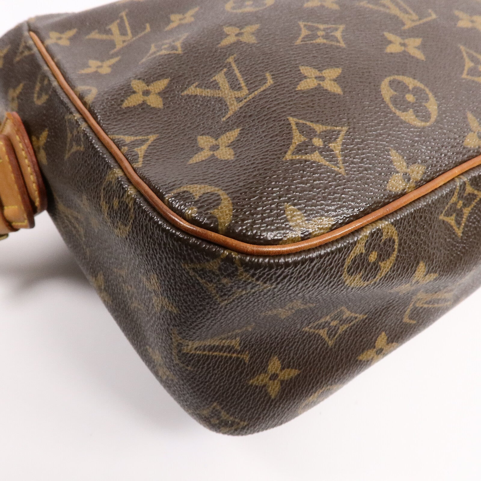 LOUIS VUITTON Monogram Viva Cite GM肩背袋