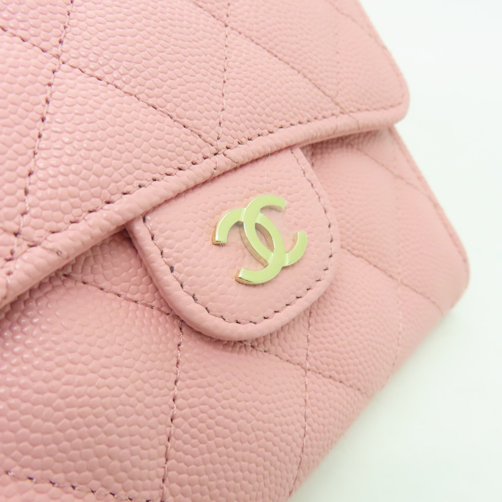 CHANEL Caviar皮革Wallet金扣錢包粉紅色