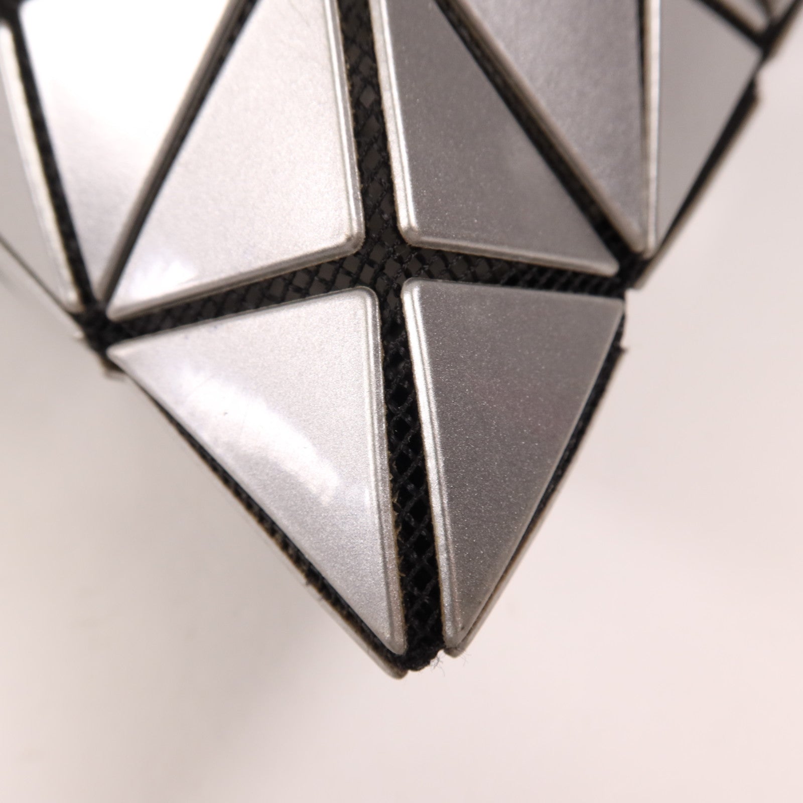 BAO BAO ISSEYMIYAKE PVC Shoulder Bag銀扣肩背袋