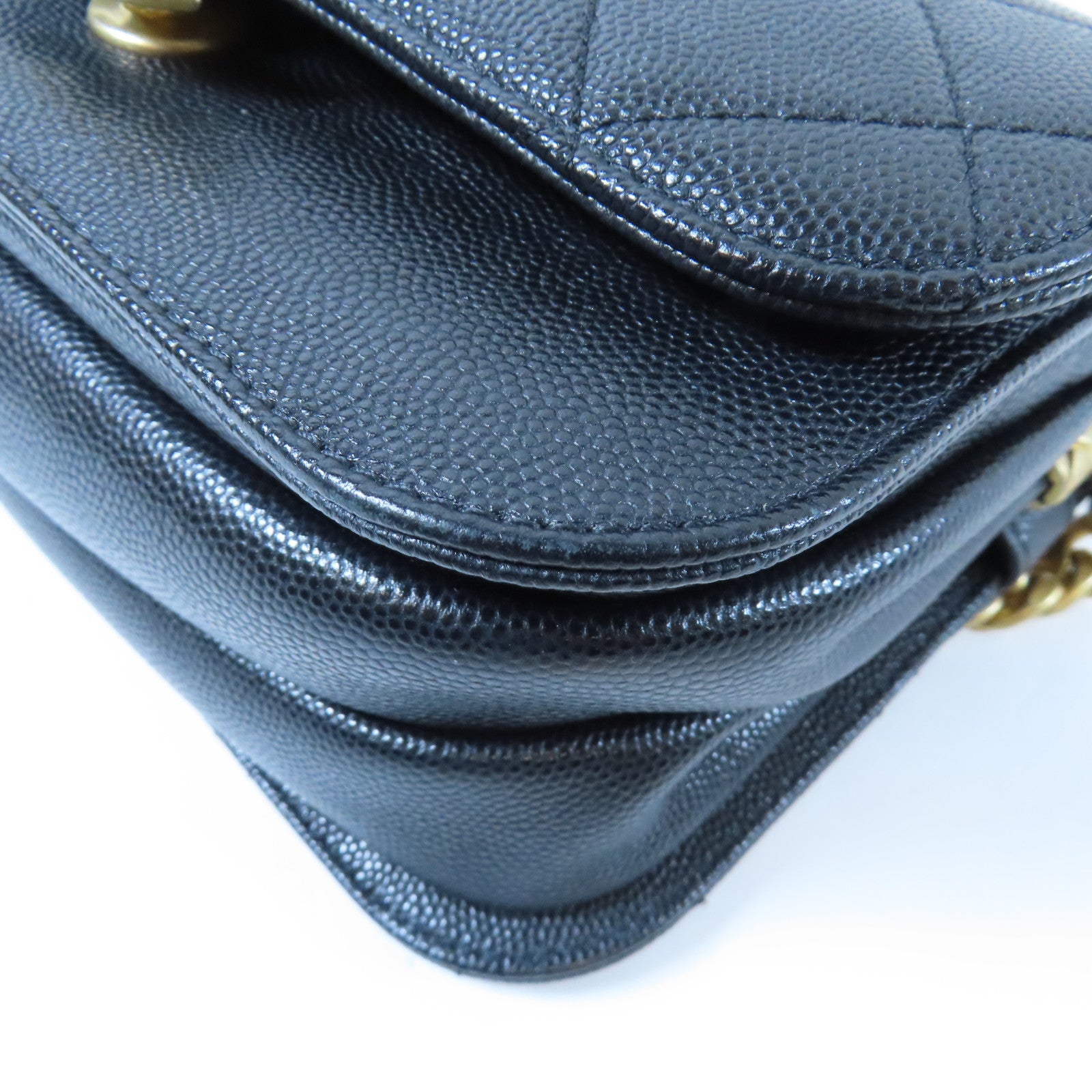 CHANEL 菱格Caviar皮革Chain Flap Bag金扣鏈帶肩背袋黑色