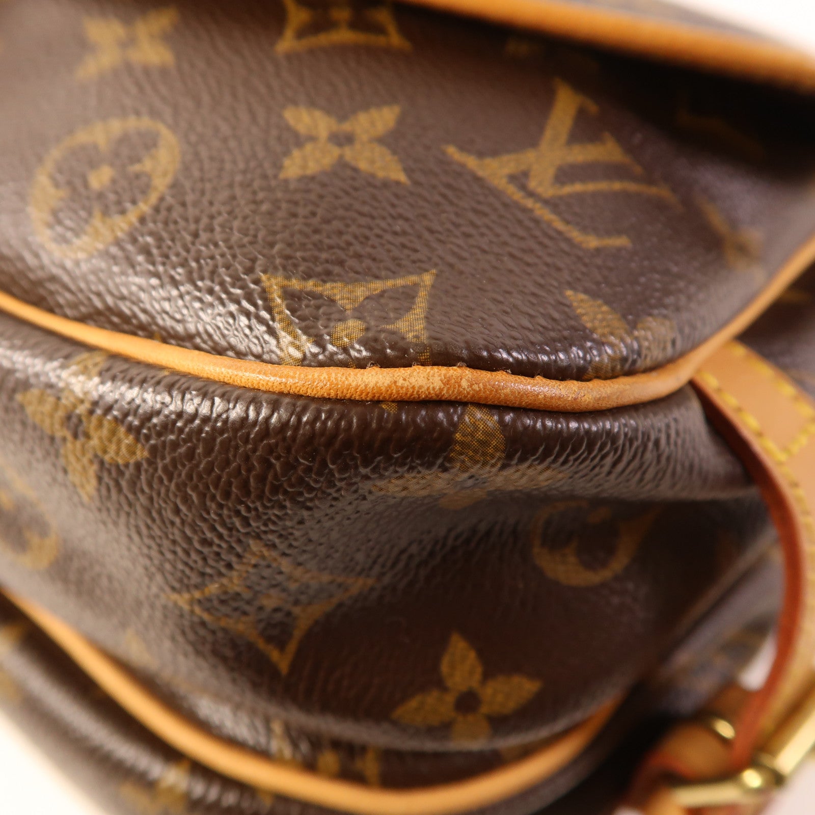LOUIS VUITTON Monogram Saumur 30金扣肩背袋棕色