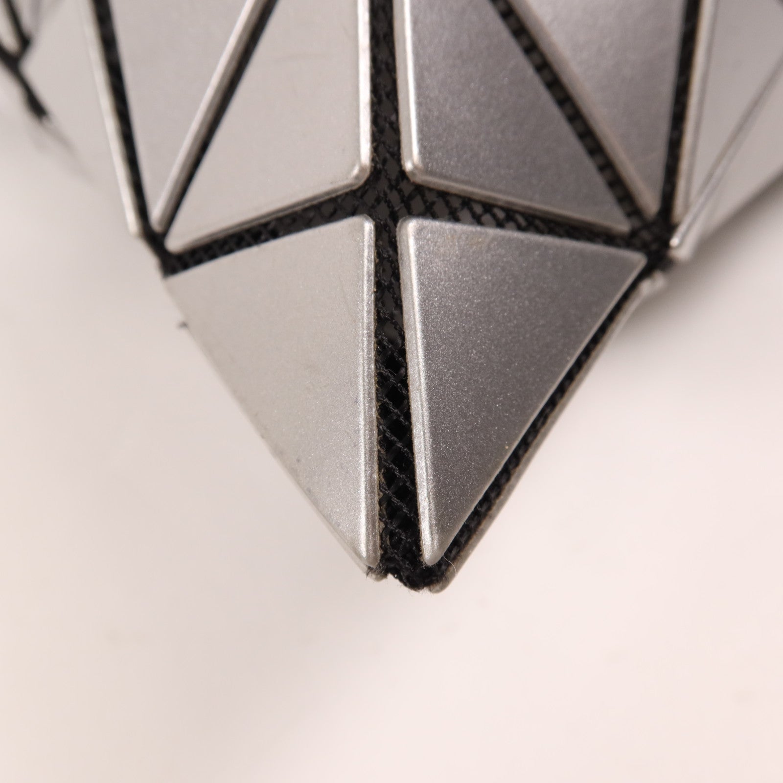 BAO BAO ISSEYMIYAKE PVC Shoulder Bag銀扣肩背袋