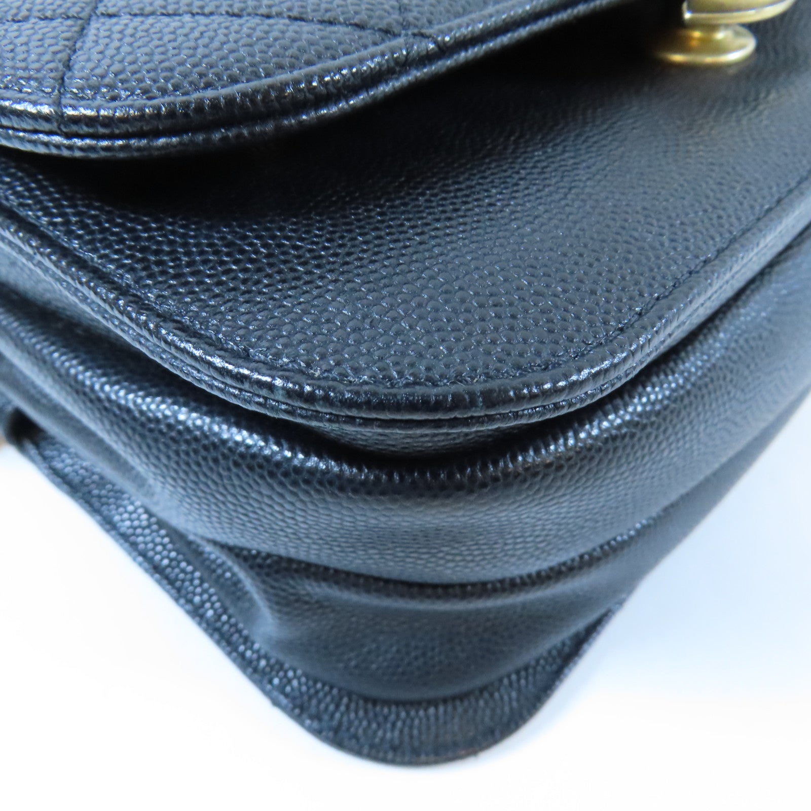 CHANEL 菱格Caviar皮革Chain Flap Bag金扣鏈帶肩背袋黑色