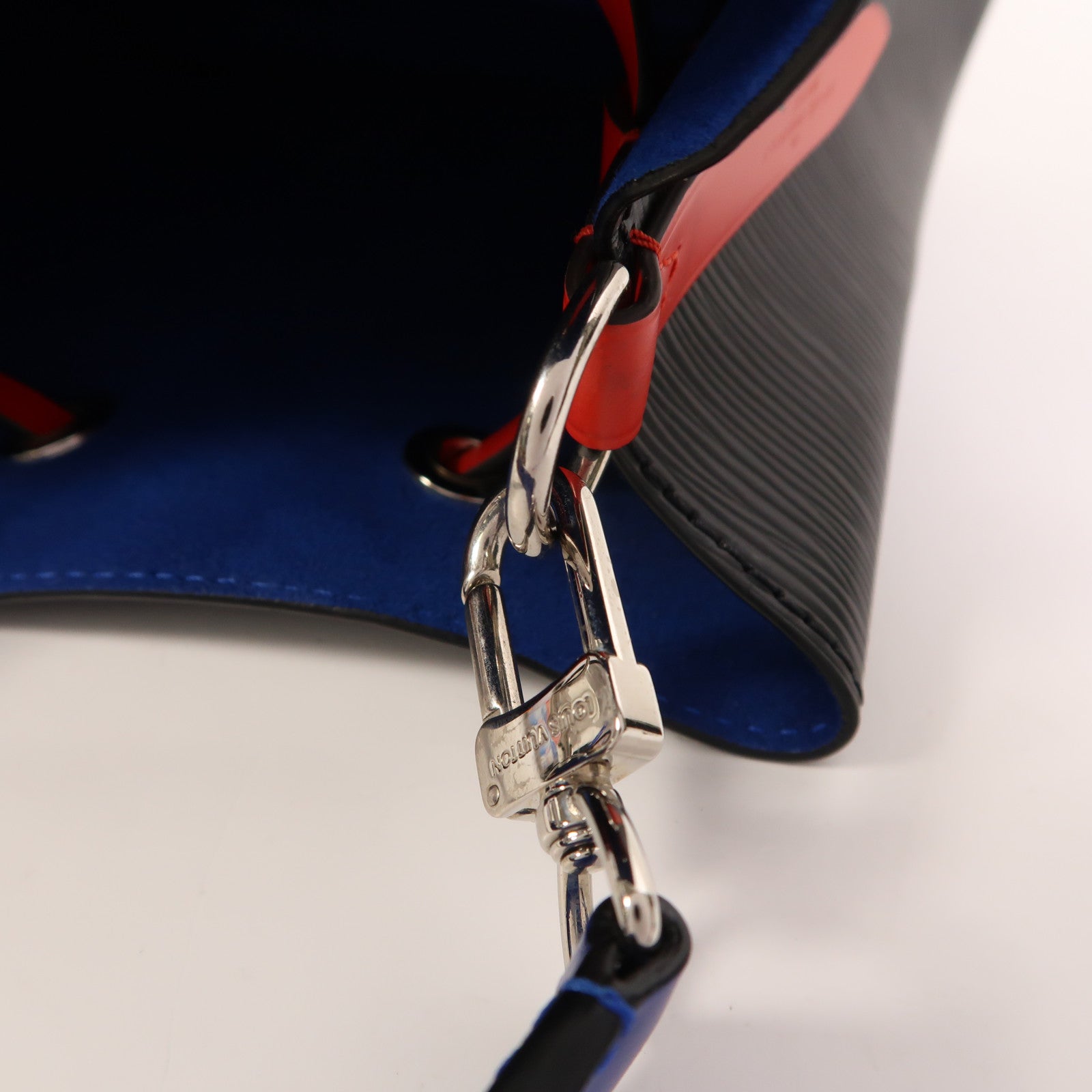 LOUIS VUITTON Epi Neo Noe BB銀扣手挽肩背兩用袋