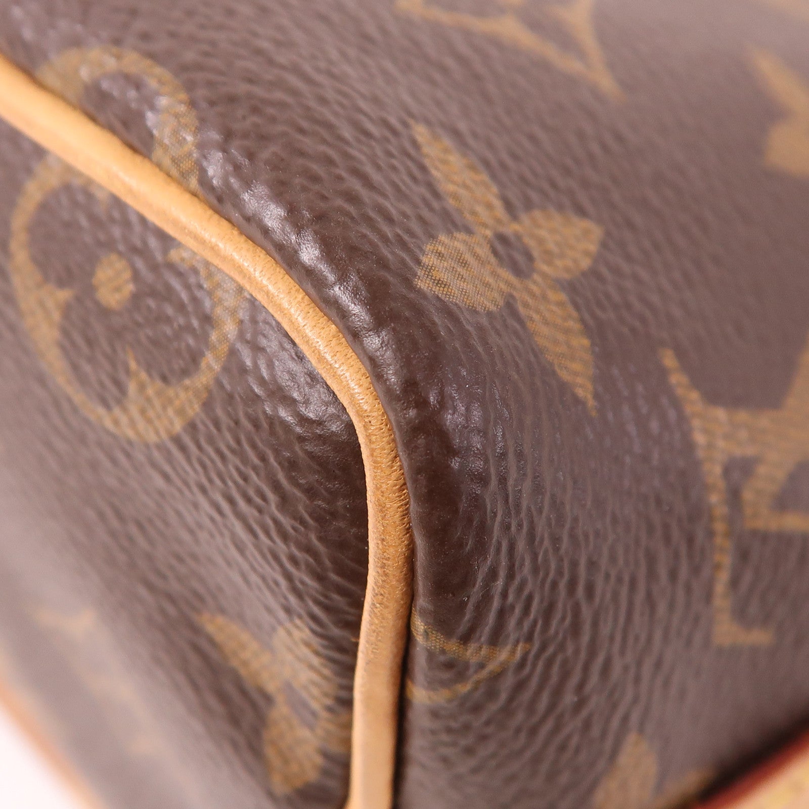 LOUIS VUITTON 【激減優惠】Monogram Nano Noe金扣肩背袋