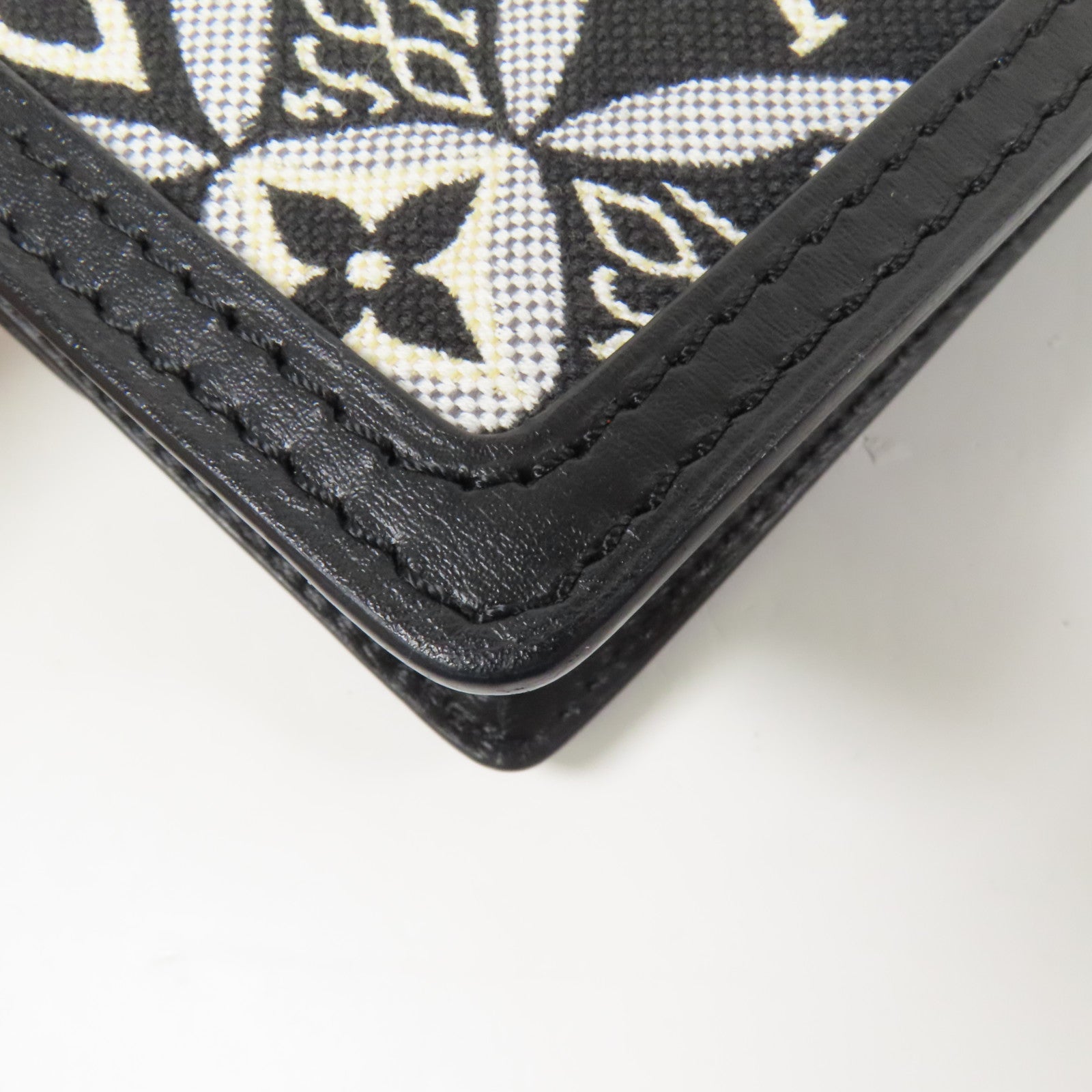 LOUIS VUITTON Monogram Jacquard Since 1854 Dauphine Chain Wallet金扣鏈帶肩背袋