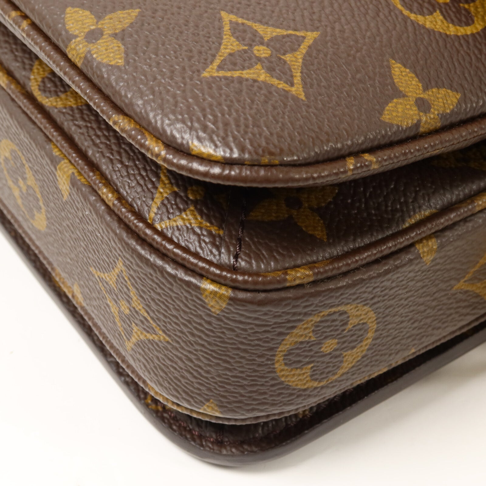 LOUIS VUITTON Monogram Pochette Metis East West手挽肩背兩用袋