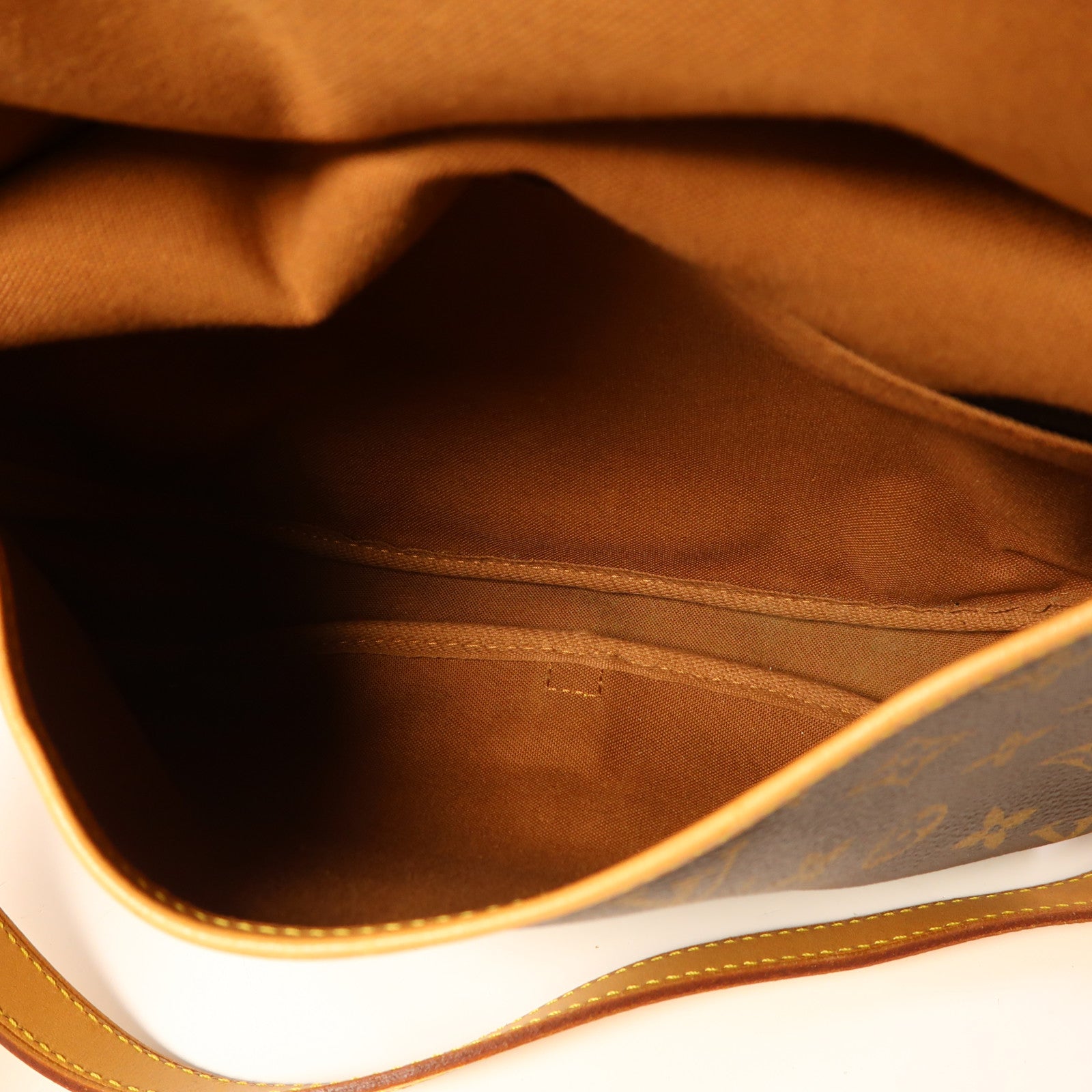 LOUIS VUITTON Monogram Saumur 30金扣肩背袋棕色