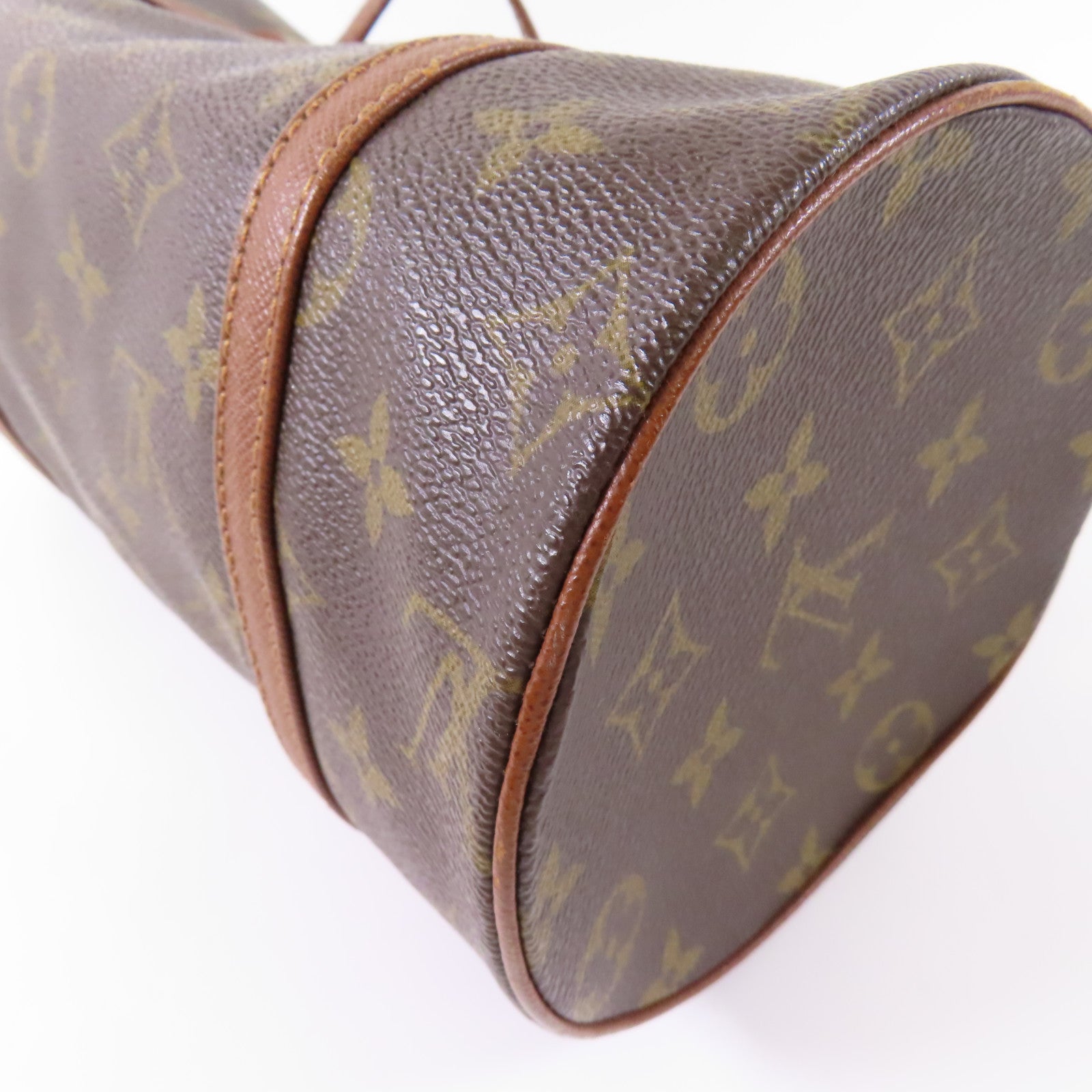LOUIS VUITTON Monogram Papillon金扣手挽袋