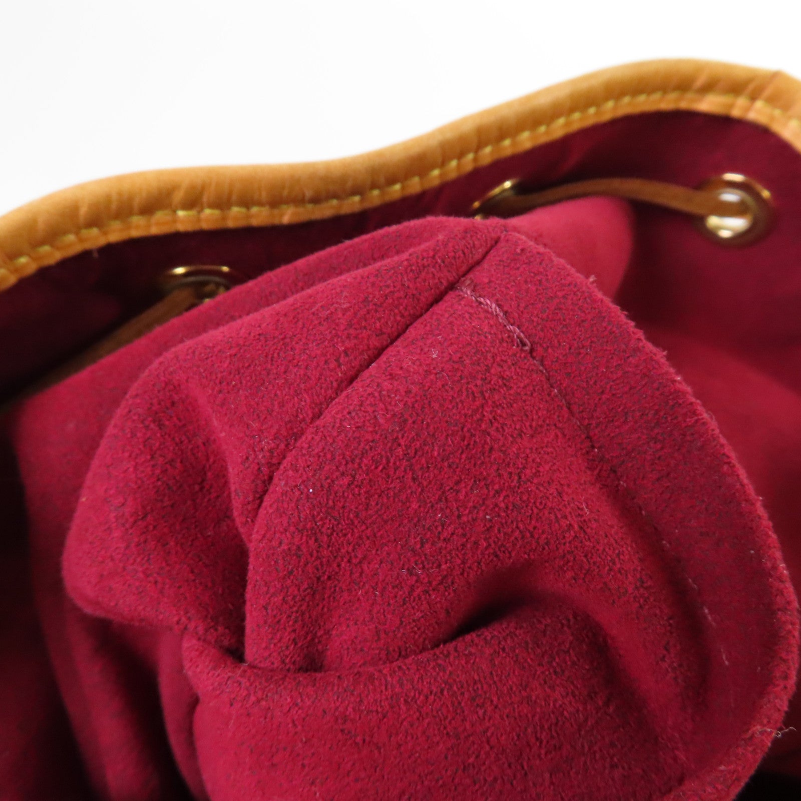 LOUIS VUITTON Monogram Multicolor Petit Noe Shoulder Bag金扣肩背袋白色/彩色
