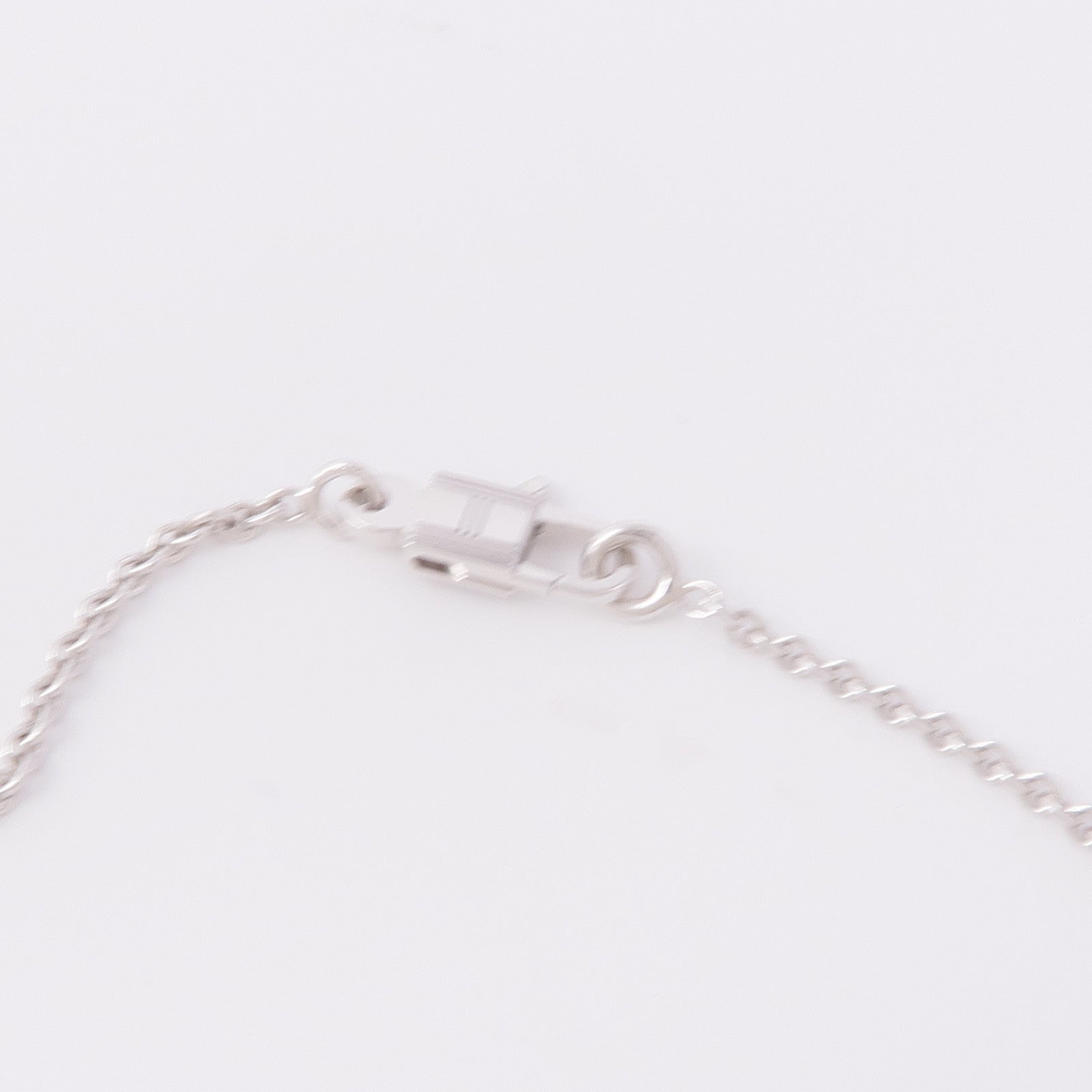 HERMES 【激減優惠】18K白金Amulettes Constance Pendant鑽石項鍊