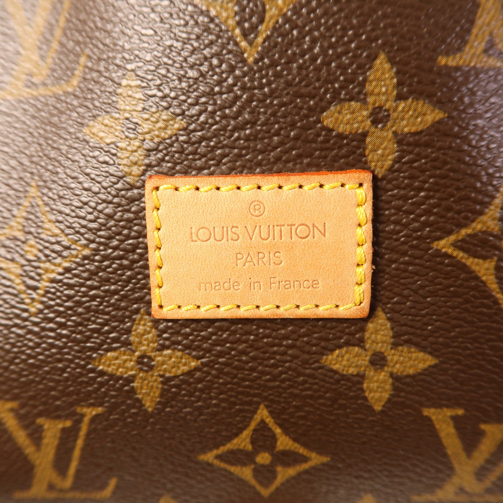 LOUIS VUITTON Monogram Saumur 30金扣肩背袋棕色