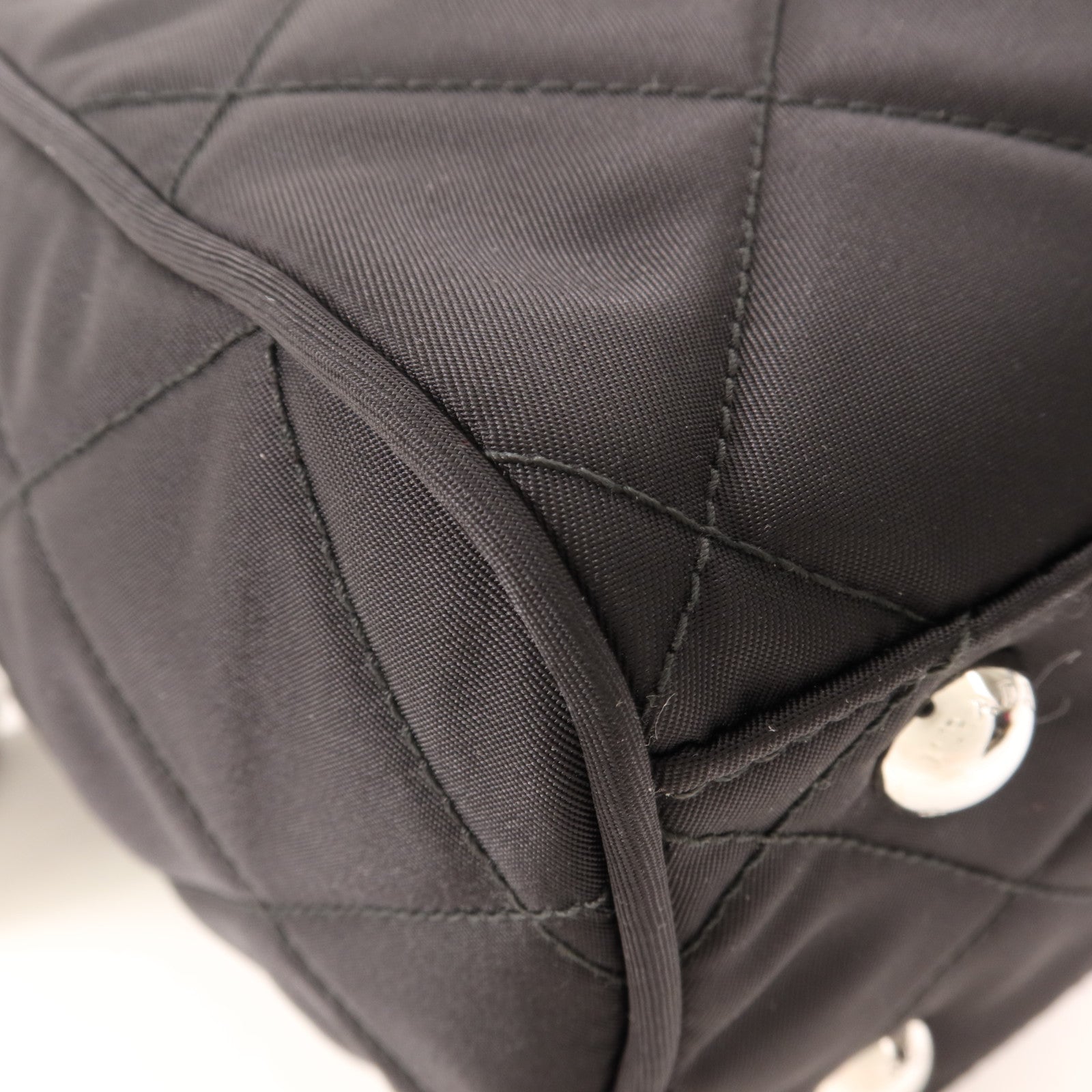 PRADA 尼龍Shoulder Bag銀扣鏈帶肩背袋