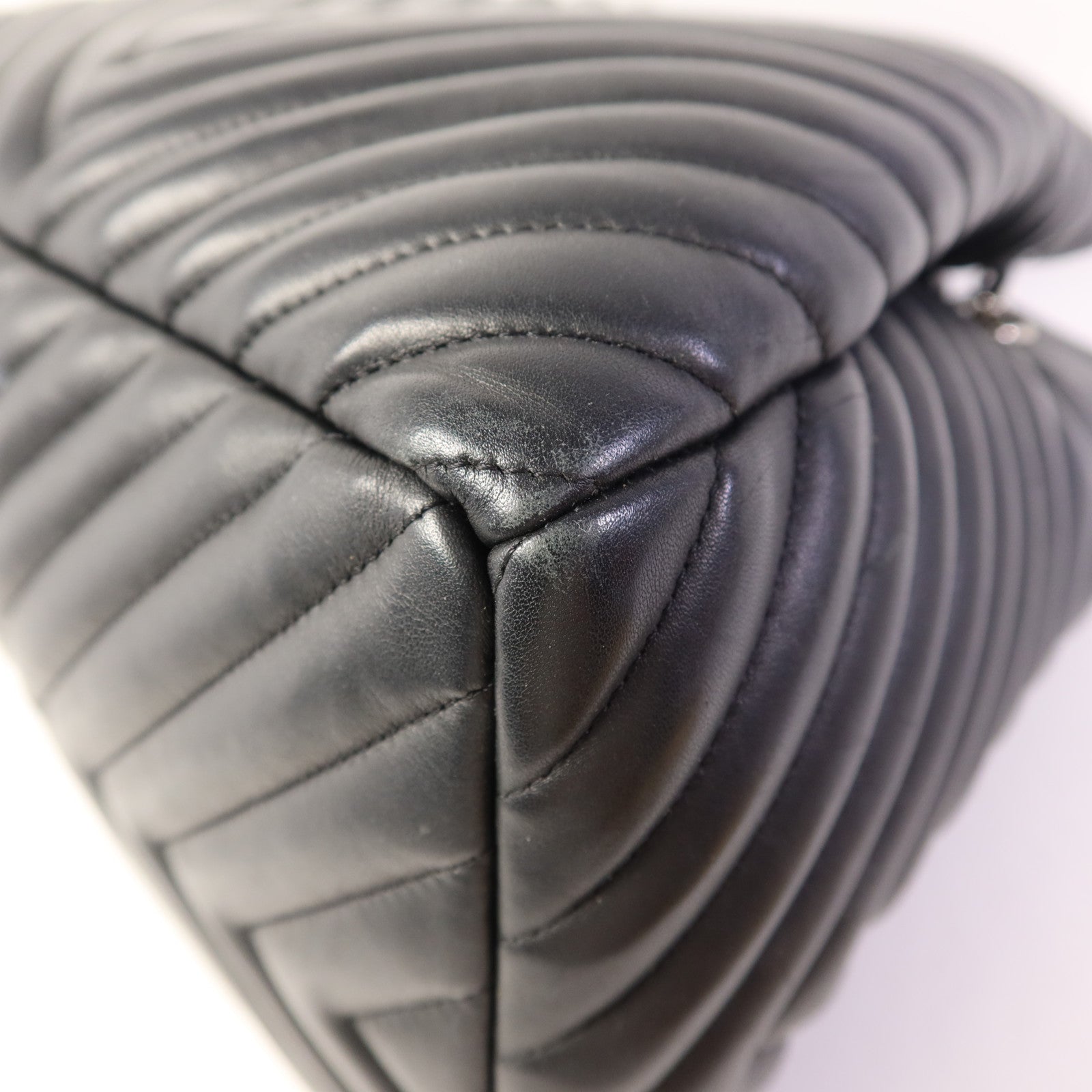 CHANEL 羊皮皮革Shoulder Bag銀扣肩背袋