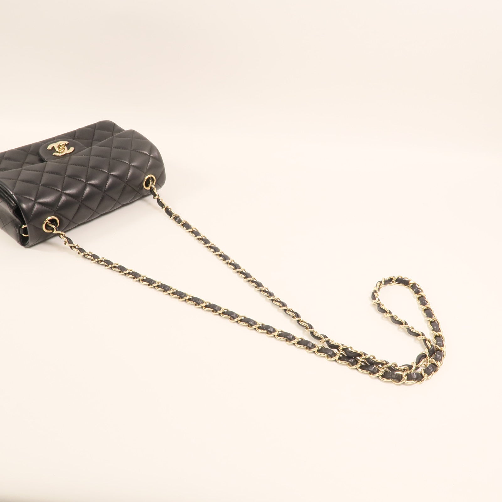 CHANEL 羊皮皮革Classic 20金扣鏈帶肩背袋