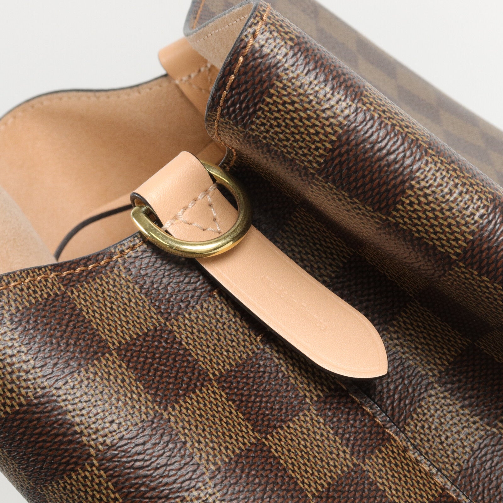 LOUIS VUITTON Damier NeoNoe肩背袋