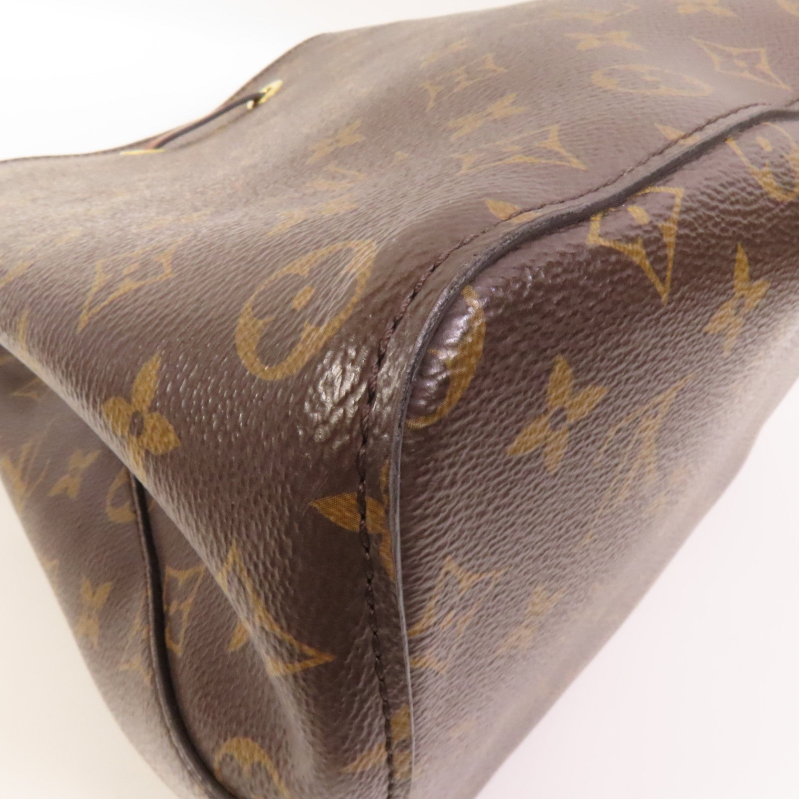 LOUIS VUITTON 【激減優惠】Monogram NeoNoe MM金扣肩背袋