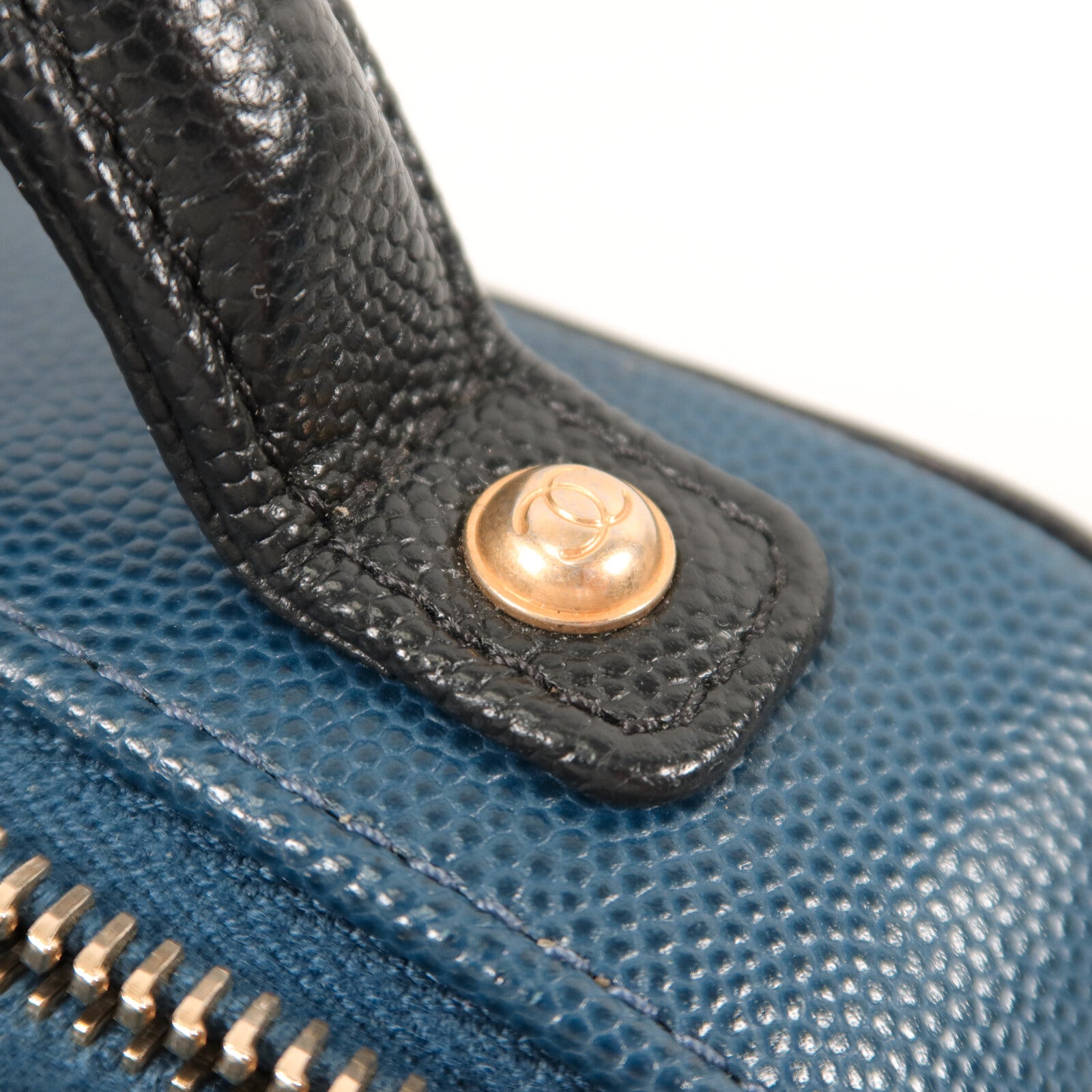 CHANEL 牛皮皮革CC Filigree Vanity Case Small手挽肩背兩用袋