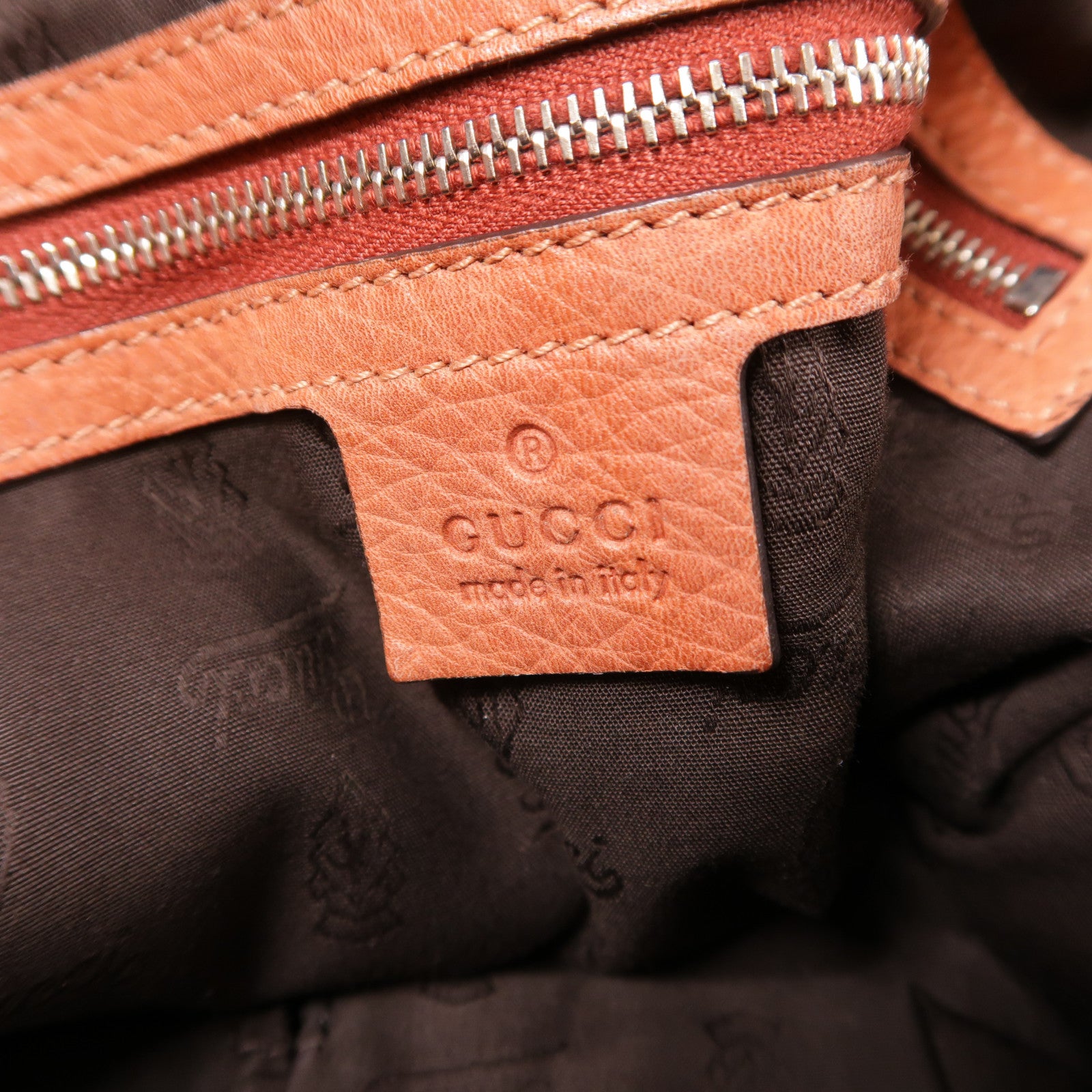 GUCCI 帆布Shoulder Bag銀扣肩背袋