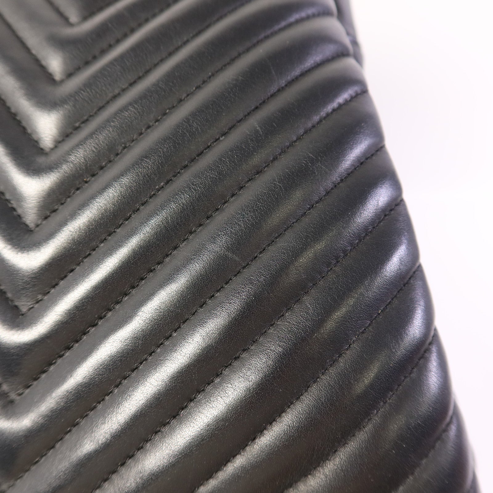 CHANEL 羊皮皮革Shoulder Bag銀扣肩背袋