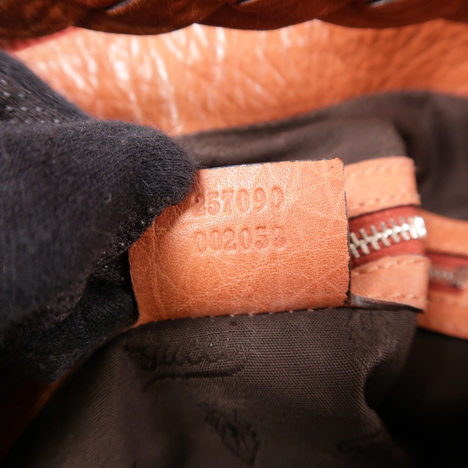 GUCCI 帆布Shoulder Bag銀扣肩背袋