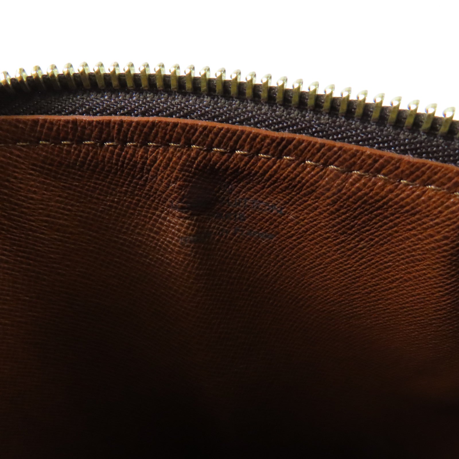 LOUIS VUITTON Monogram Papillon金扣手挽袋