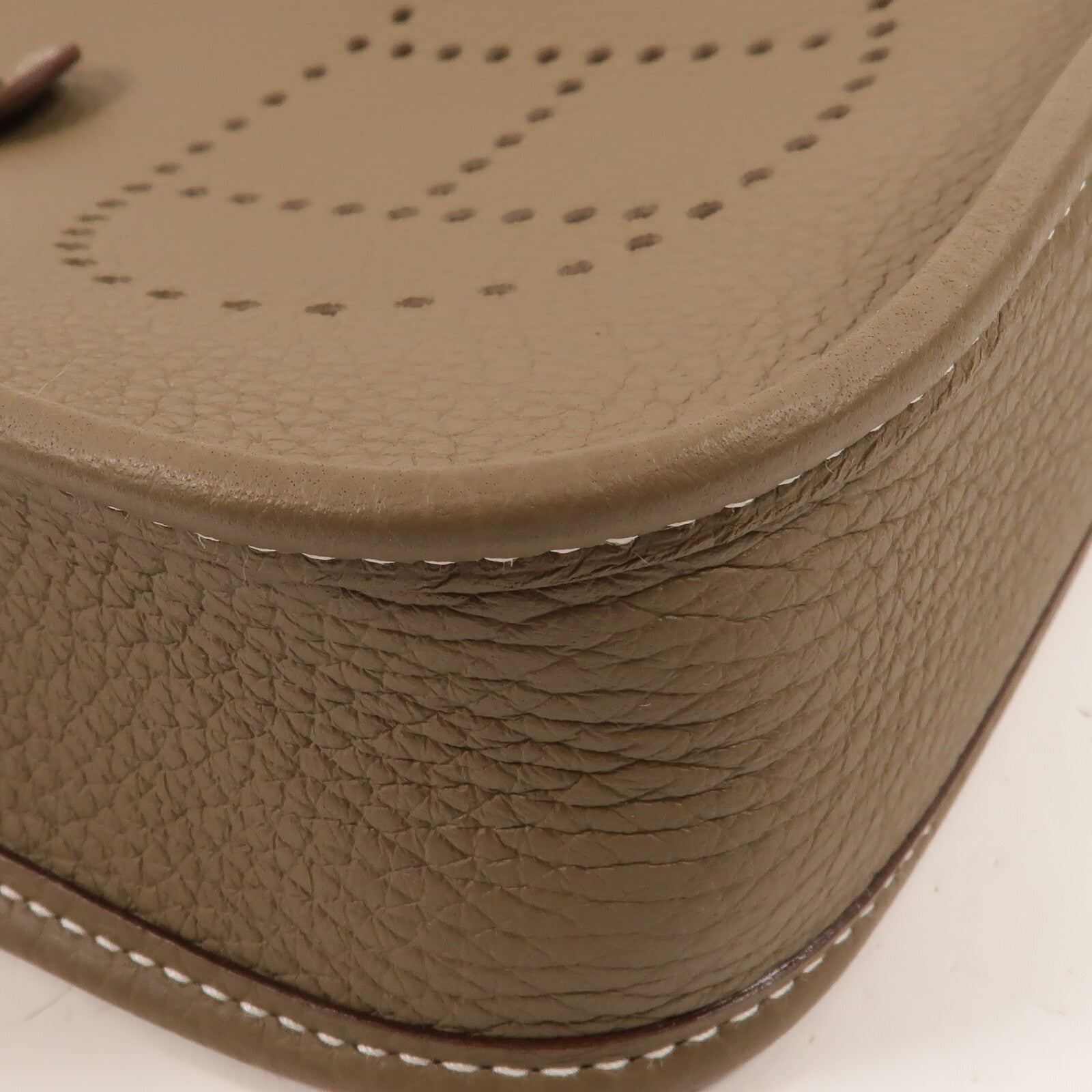 HERMES Clemence皮革Evelyne TPM肩背袋Etoupe