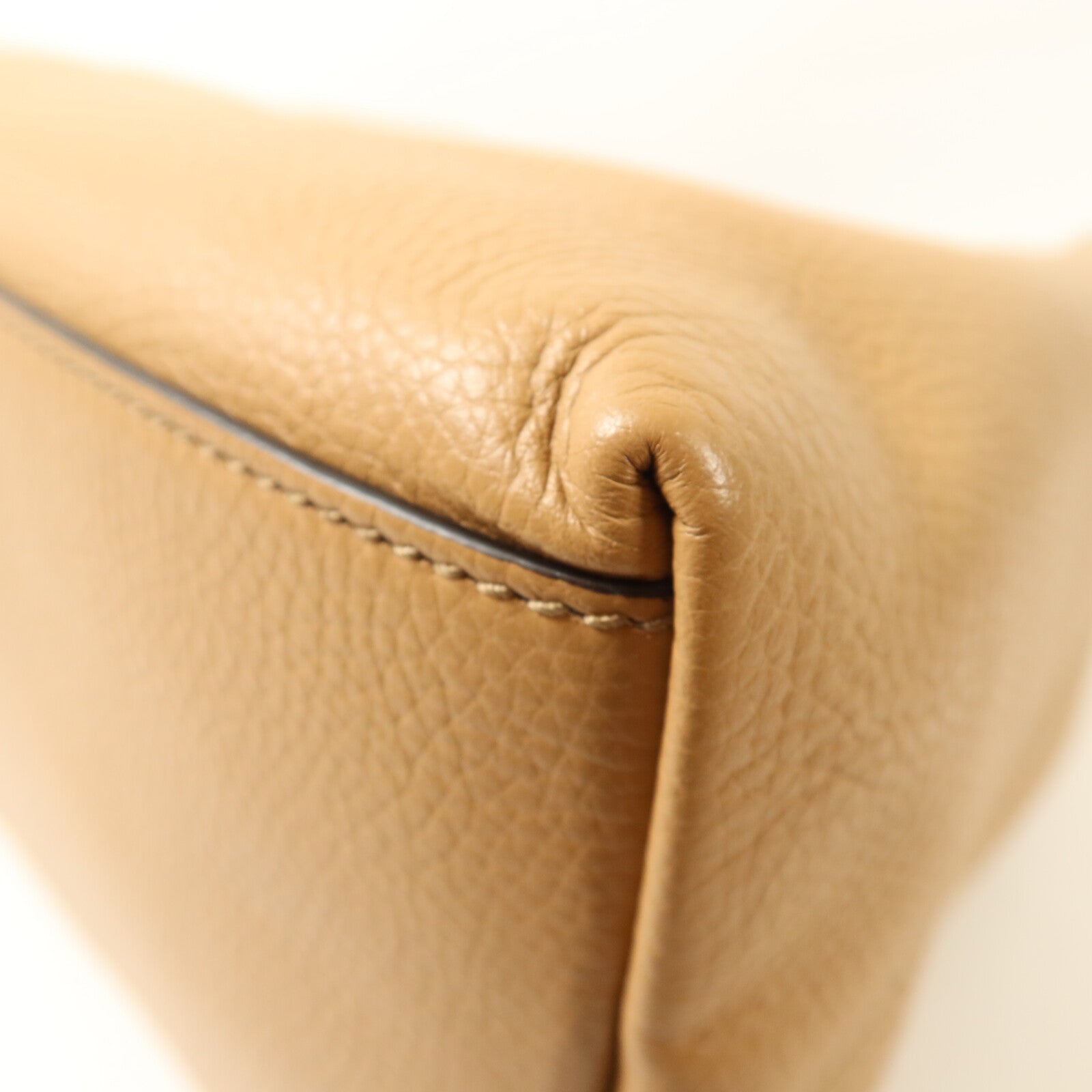 GUCCI 牛皮皮革Soho Shoulder Bag肩背袋