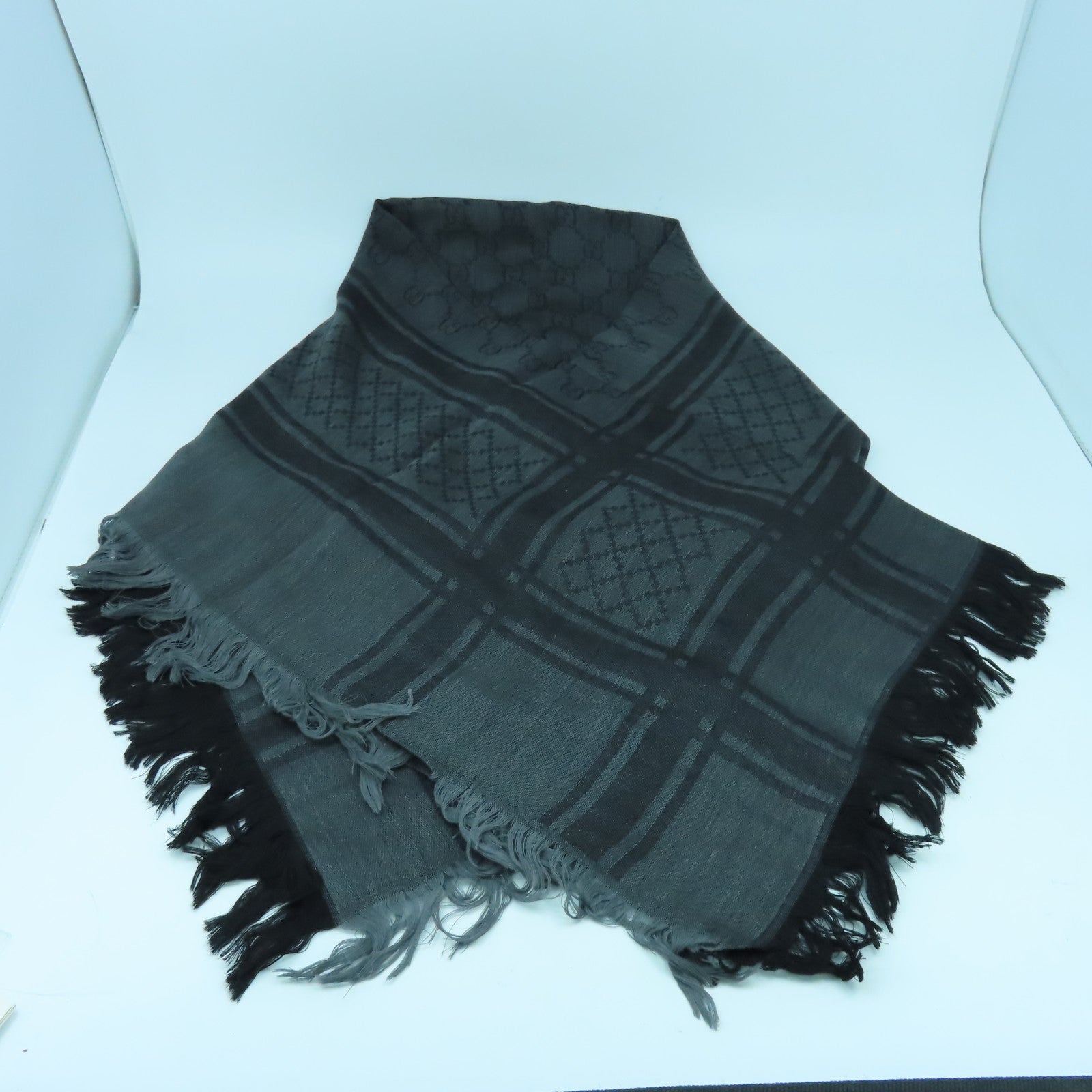 GUCCI 【激減優惠】絲質/羊毛Scarf 140x140絲巾灰色