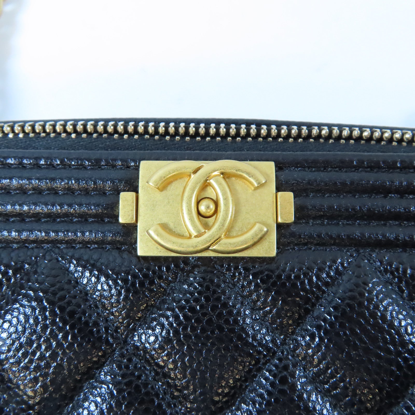 CHANEL 菱格Caviar皮革Boy Wallet On Chain金扣鏈帶肩背袋黑色