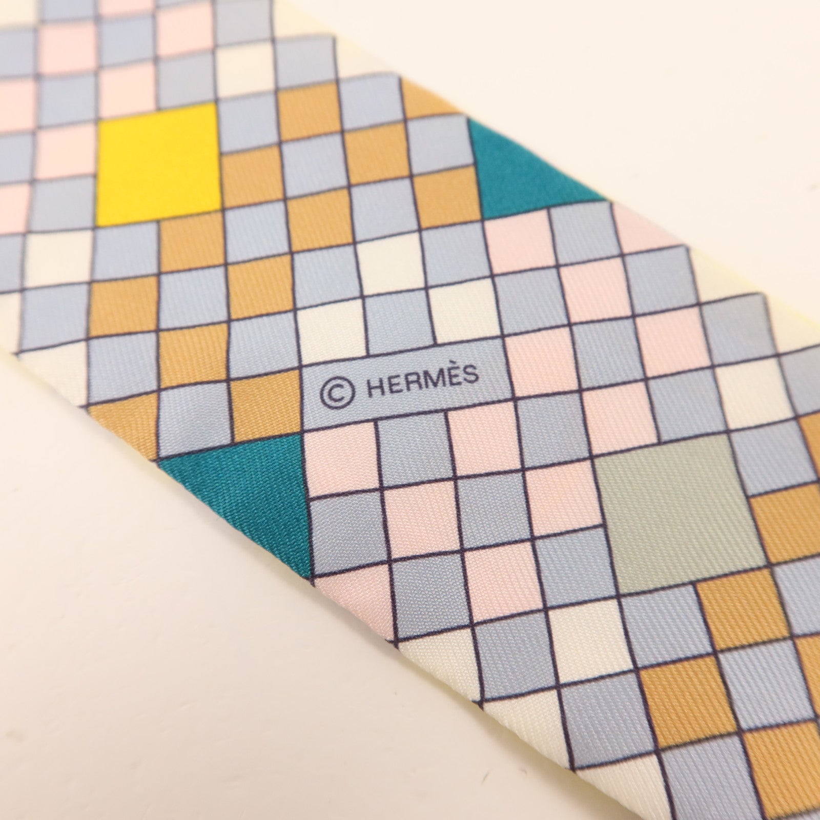 HERMES 絲質Twilly絲巾