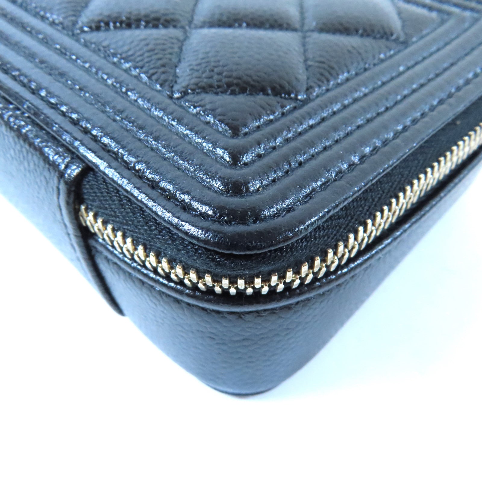CHANEL 菱格Caviar皮革Boy Wallet On Chain金扣鏈帶肩背袋黑色
